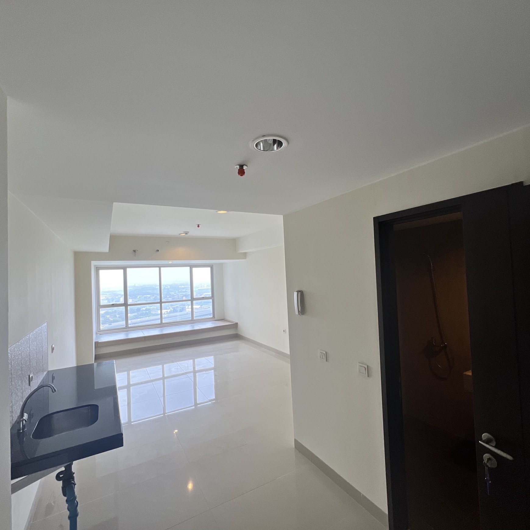 Apartemen Mewah IRVINE Orange County Cikarang - Lokasi Strategis