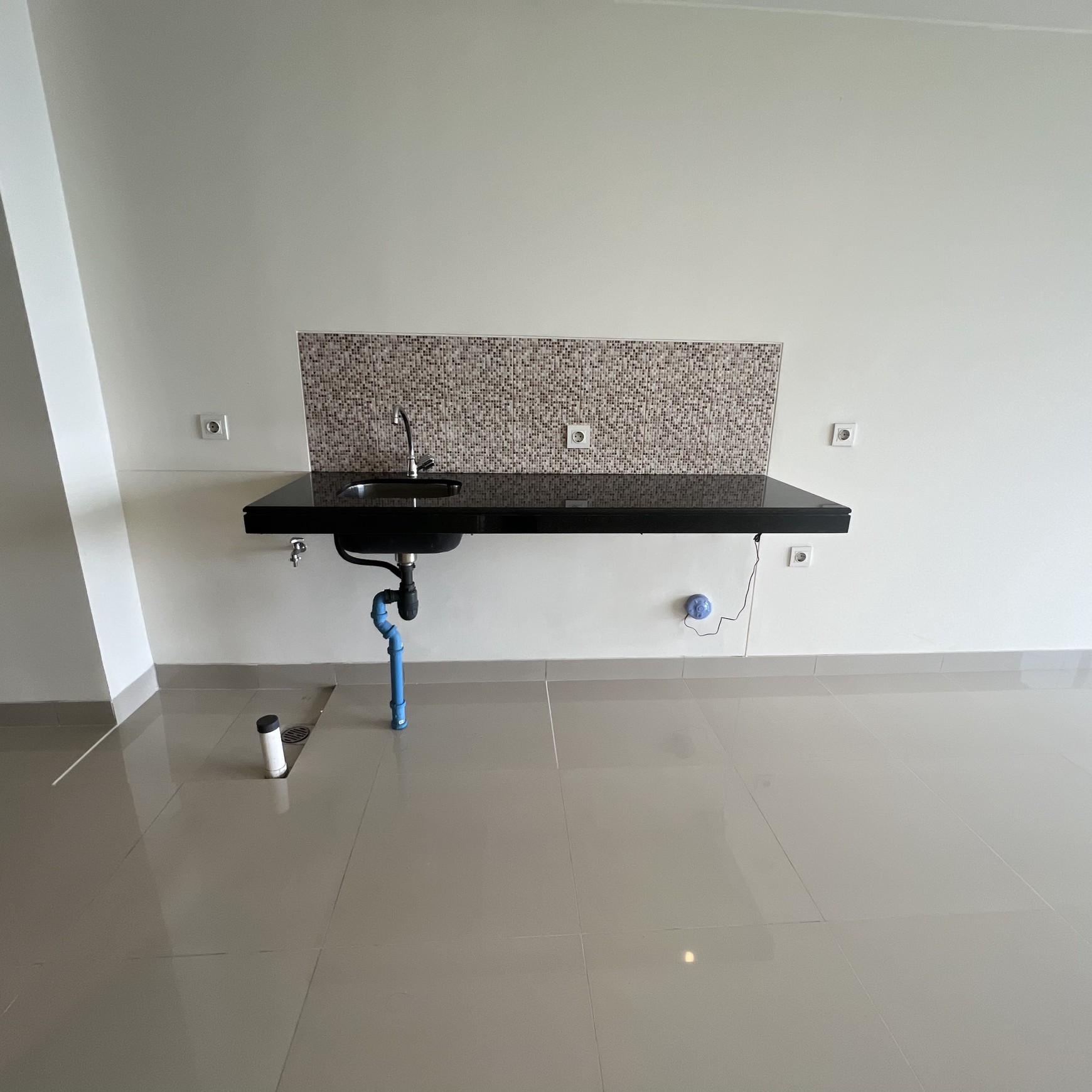 Apartemen Mewah IRVINE Orange County Cikarang - Lokasi Strategis
