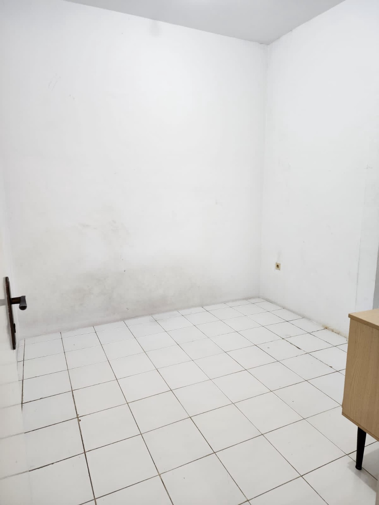 Rumah 1½ Lantai Siap Huni SHM dengan Hunian Nyaman dan Asri di @Pondok Indah, Jak Sel