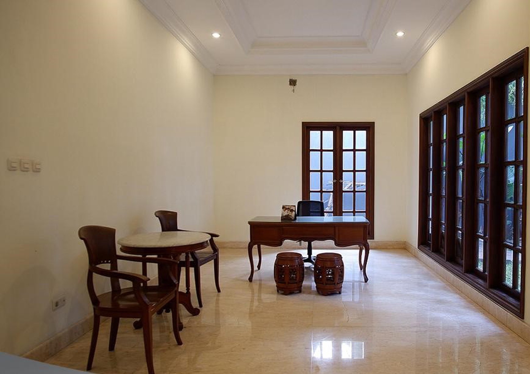 Rumah Mewah di Jakarta Selatan kondisi Siap Huni dan Hunian Nyaman