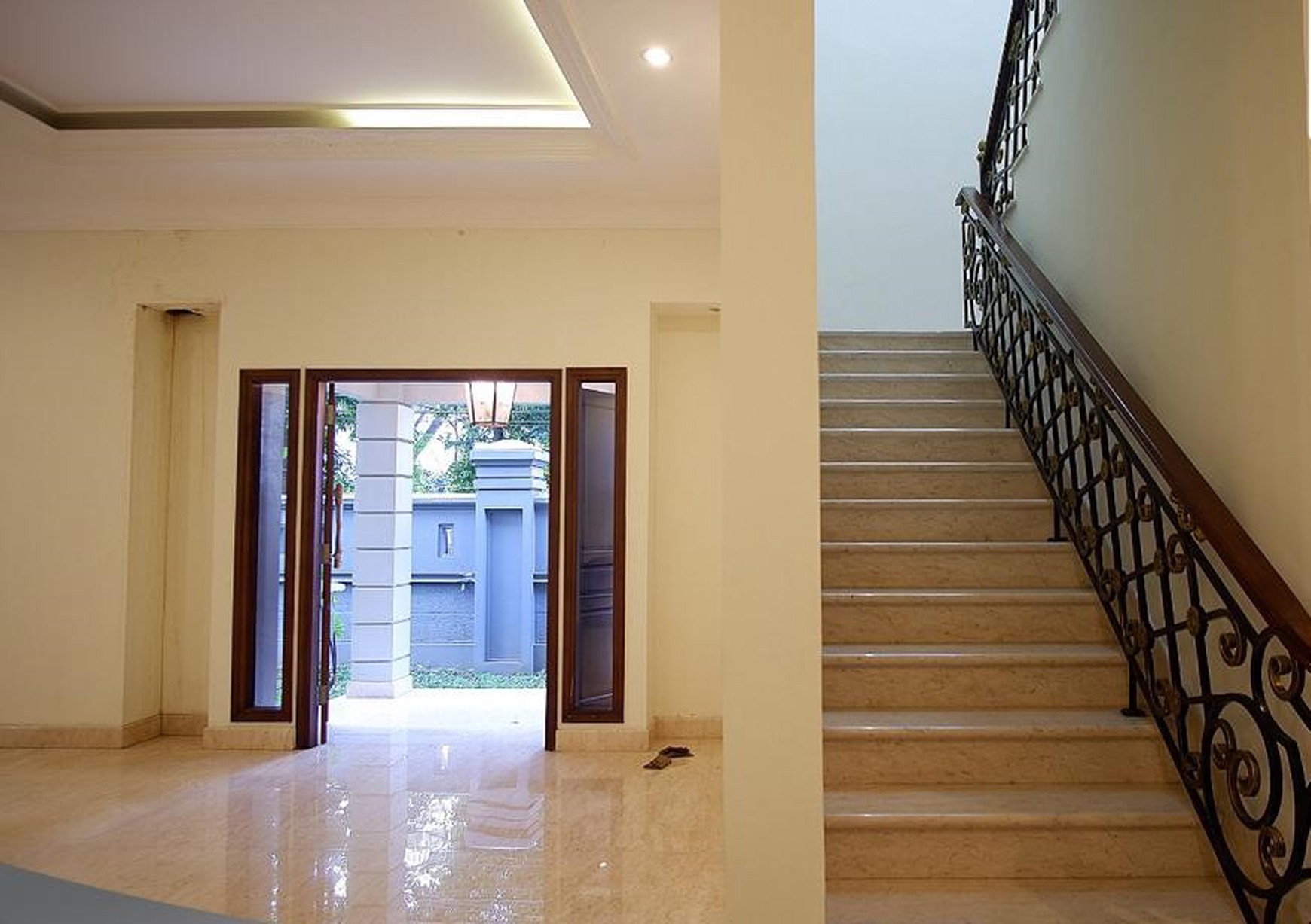 Rumah Mewah di Jakarta Selatan kondisi Siap Huni dan Hunian Nyaman