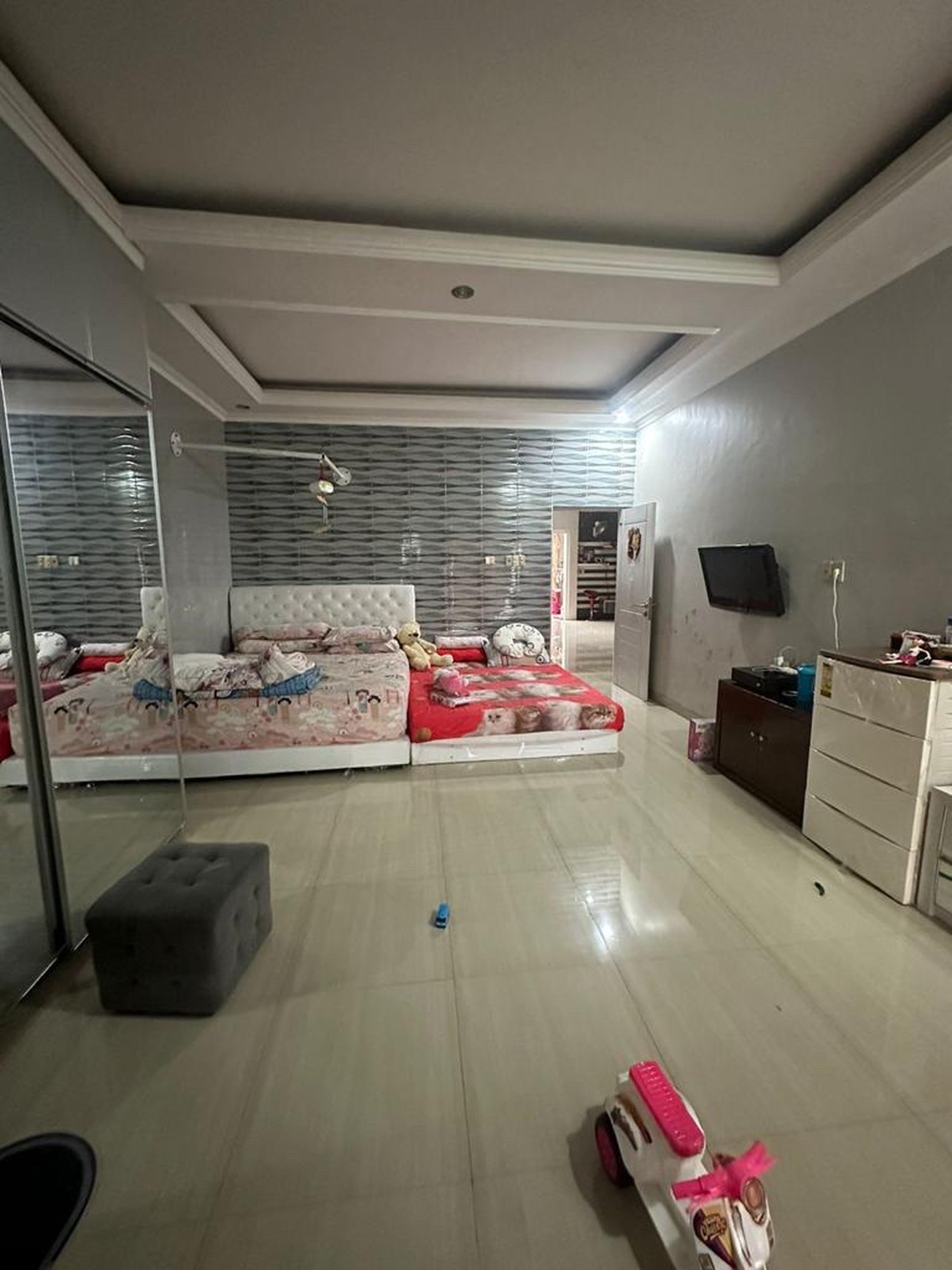 Rumah Siap Huni Beruang Raya Jababeka Cikarang