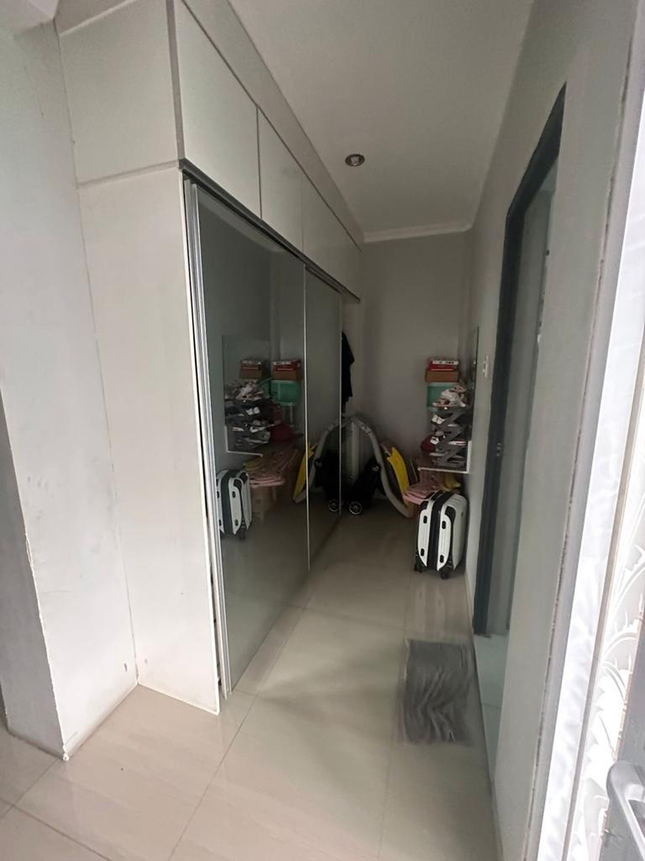 Rumah Siap Huni Beruang Raya Jababeka Cikarang