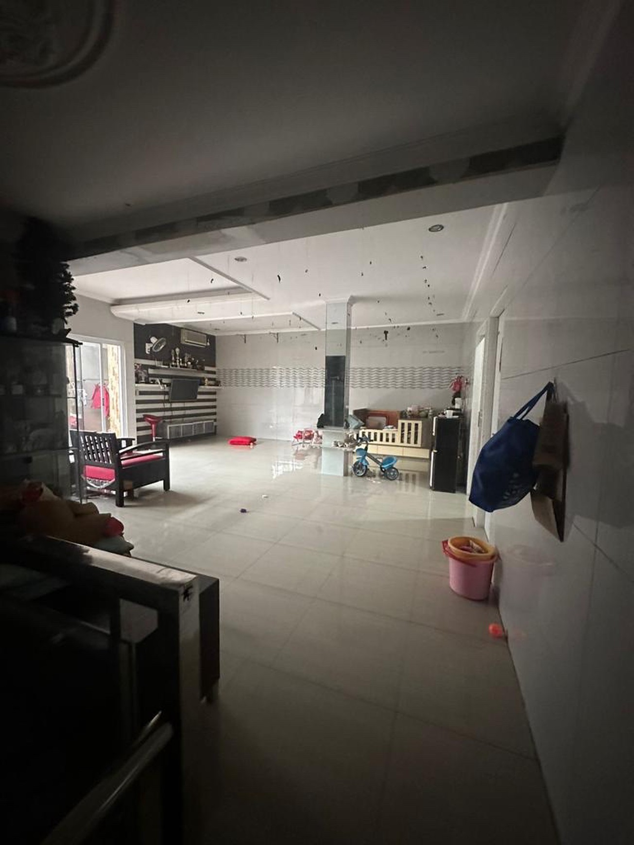 Rumah Siap Huni Beruang Raya Jababeka Cikarang