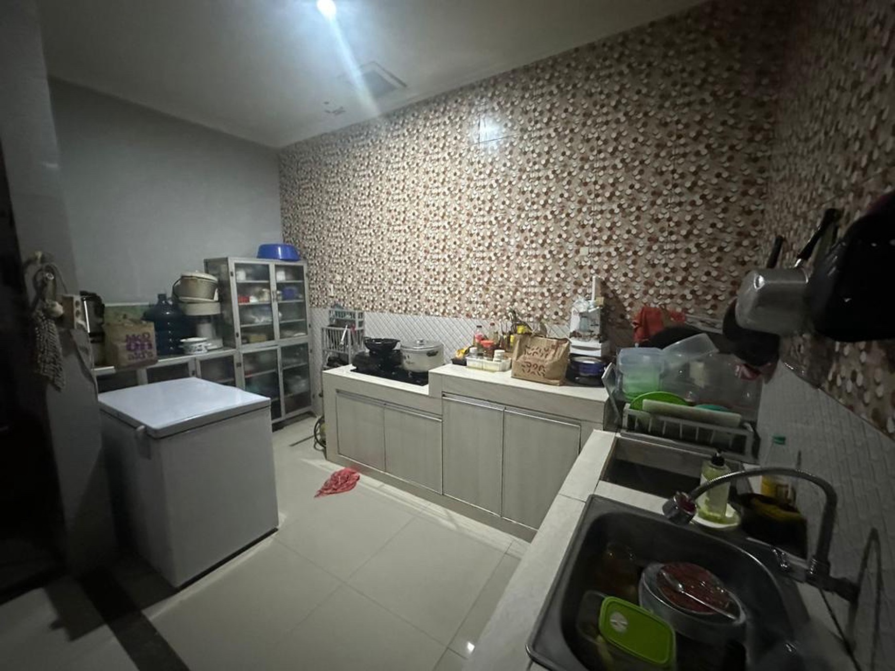 Rumah Siap Huni Beruang Raya Jababeka Cikarang