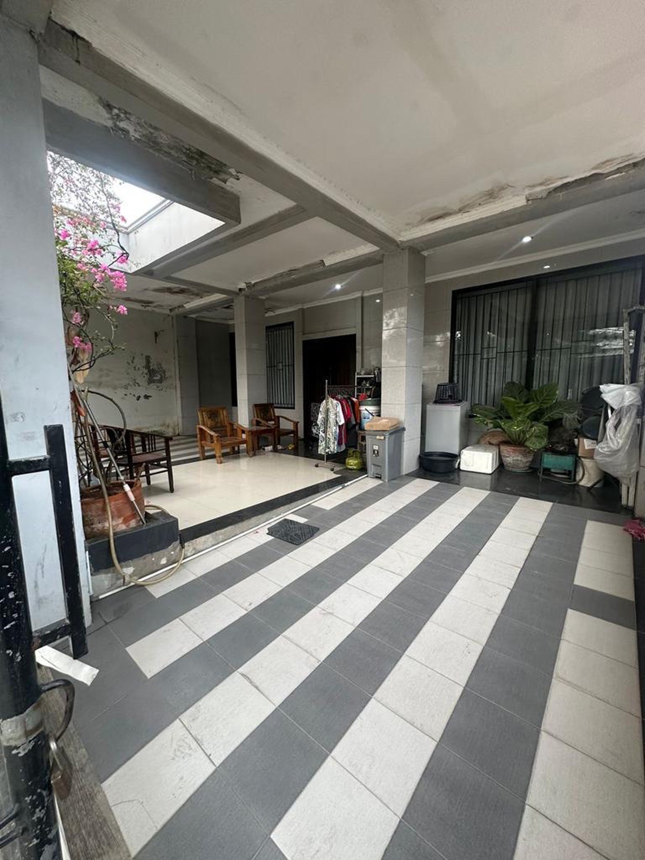 Rumah Siap Huni Beruang Raya Jababeka Cikarang