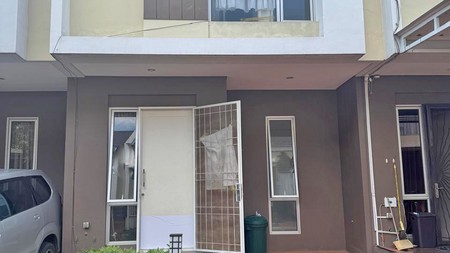 Rumah dibawah 1 Miliar di Malibu Village Gading Serpong