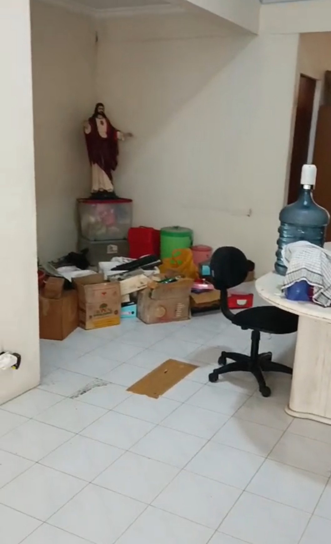 Murah 1 Milyar-an Dijual Rumah Taman Puspa Raya Dekat Universitas Ciputra, Fresh Market Citraland, Hokky Buah