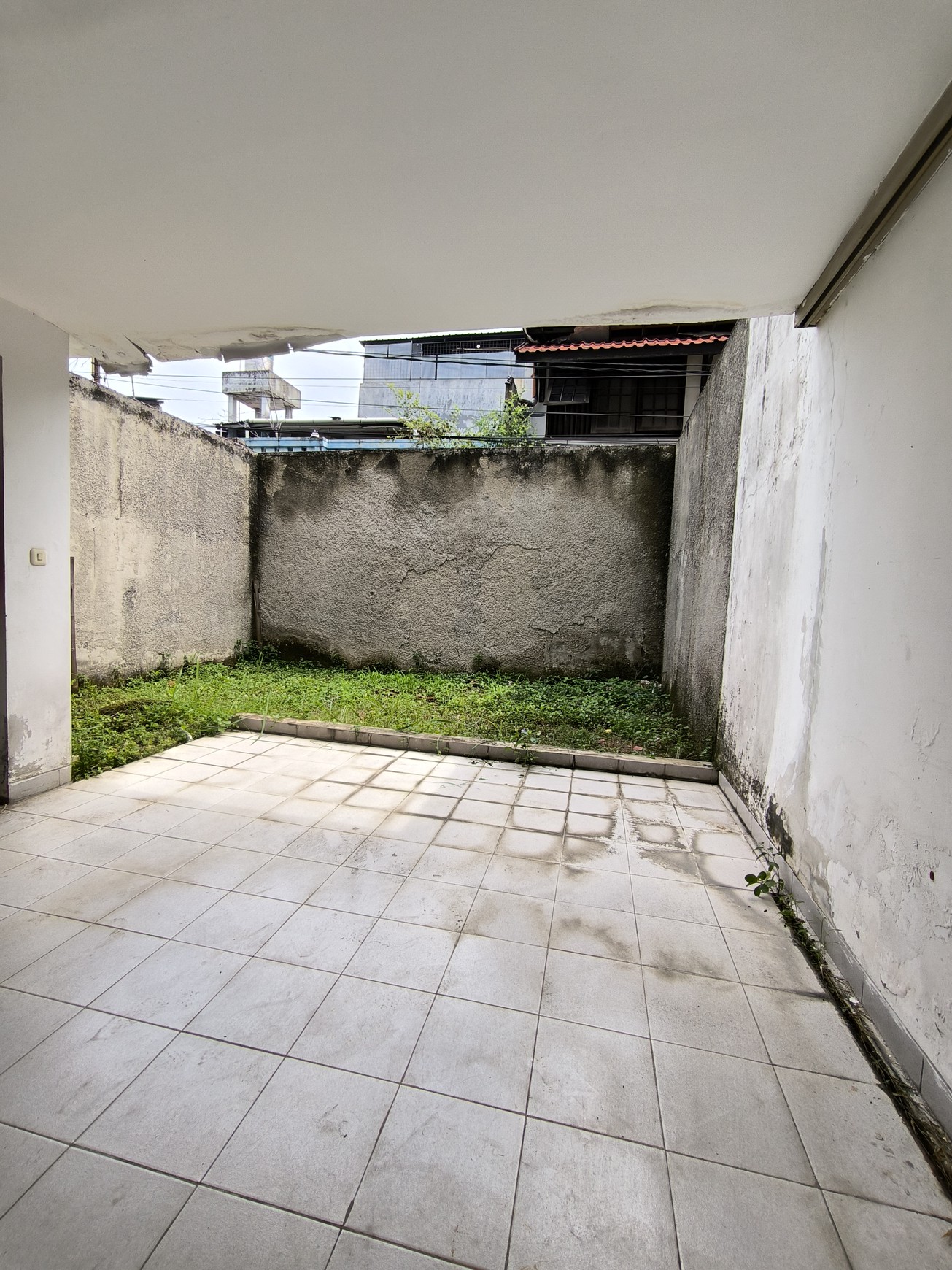 Dijual Tanah & Bangunan cluster Jl. Menteng Atas Raya - Jaksel