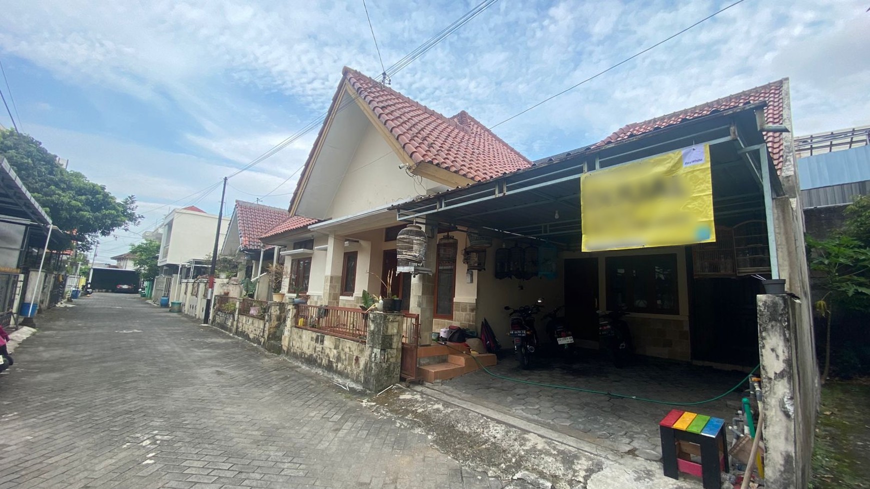 Rumah Hitung Tanah Area Cipete