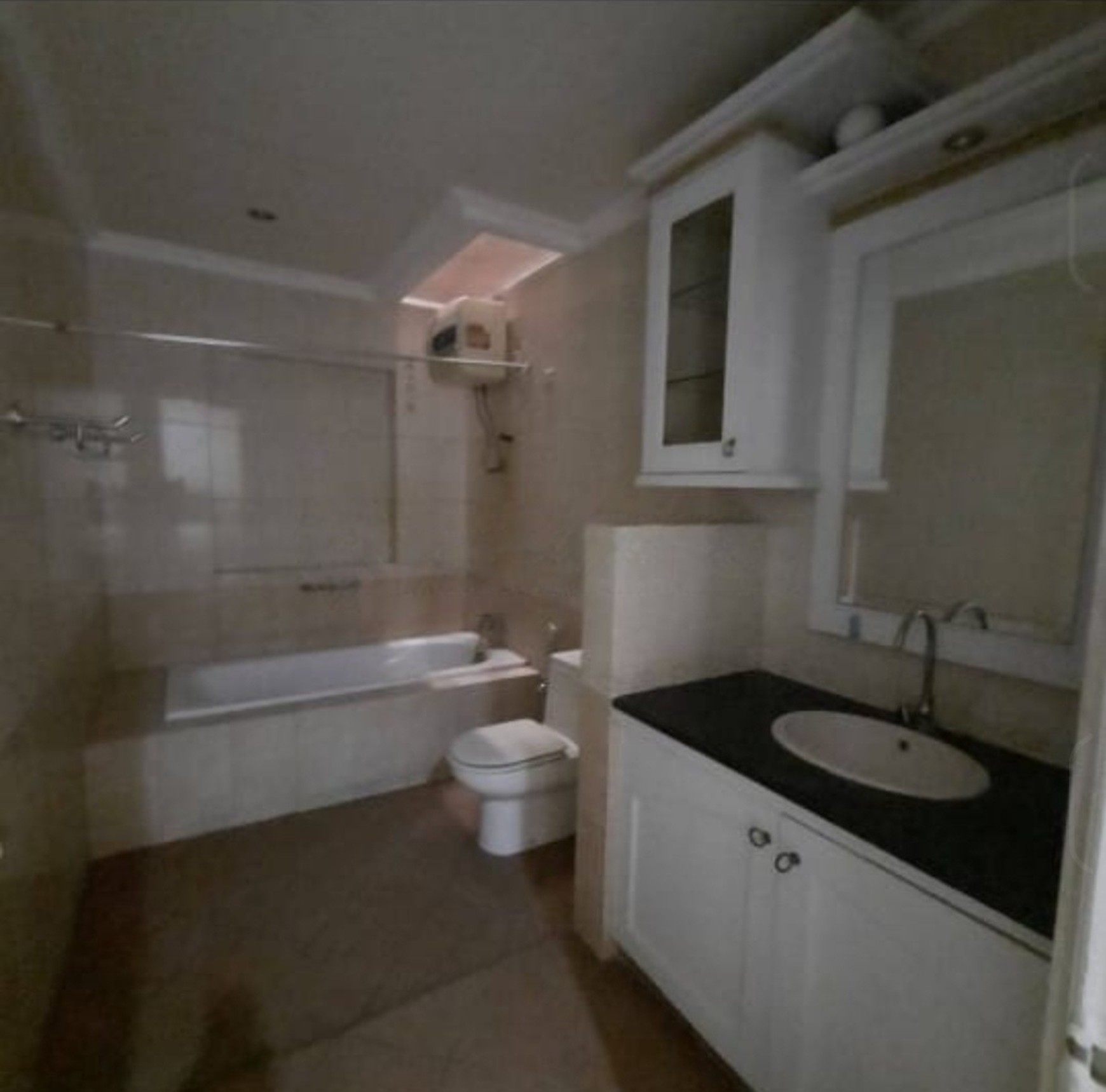 Rumah Hitung Tanah Area Cipete