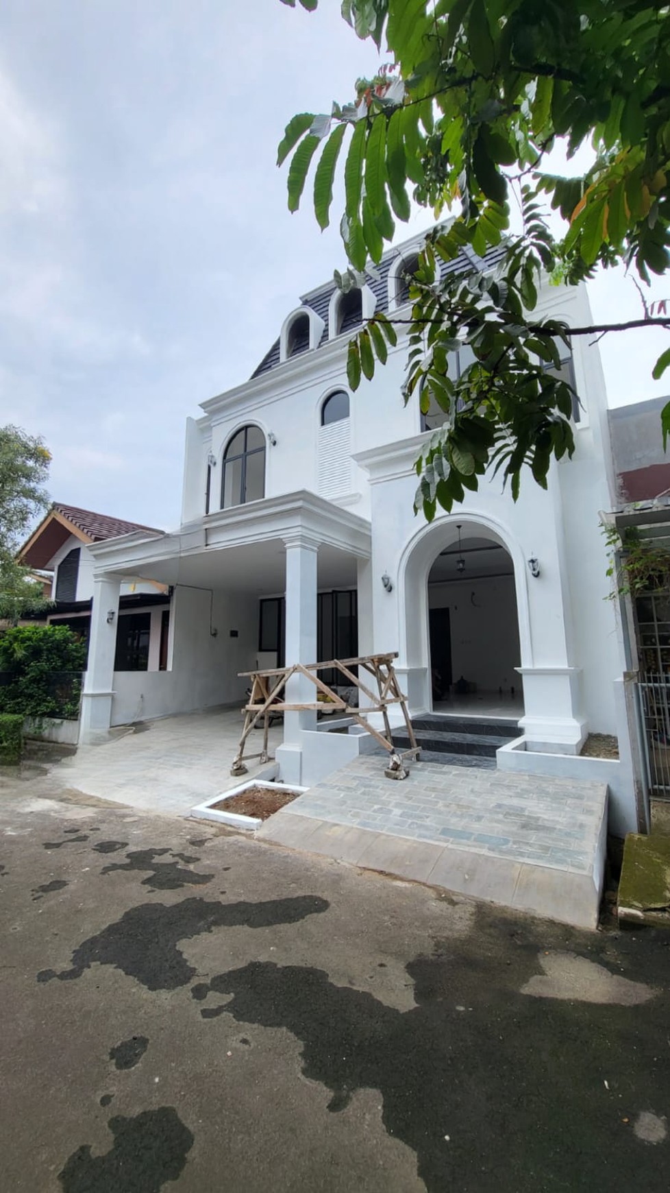 Rumah Hitung Tanah Area Cipete