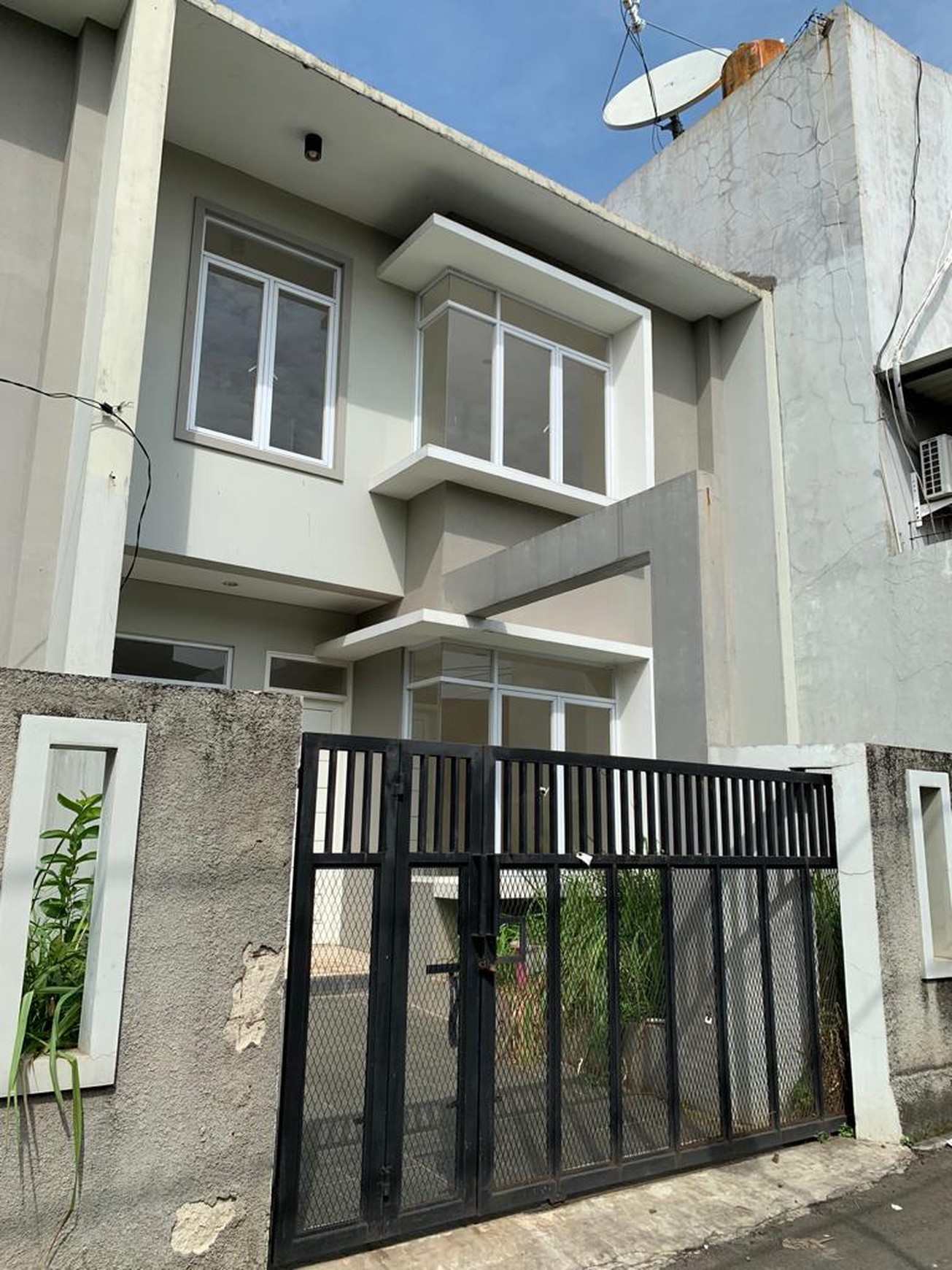 Rumah minimalis di Bintaro tangerang selatan.