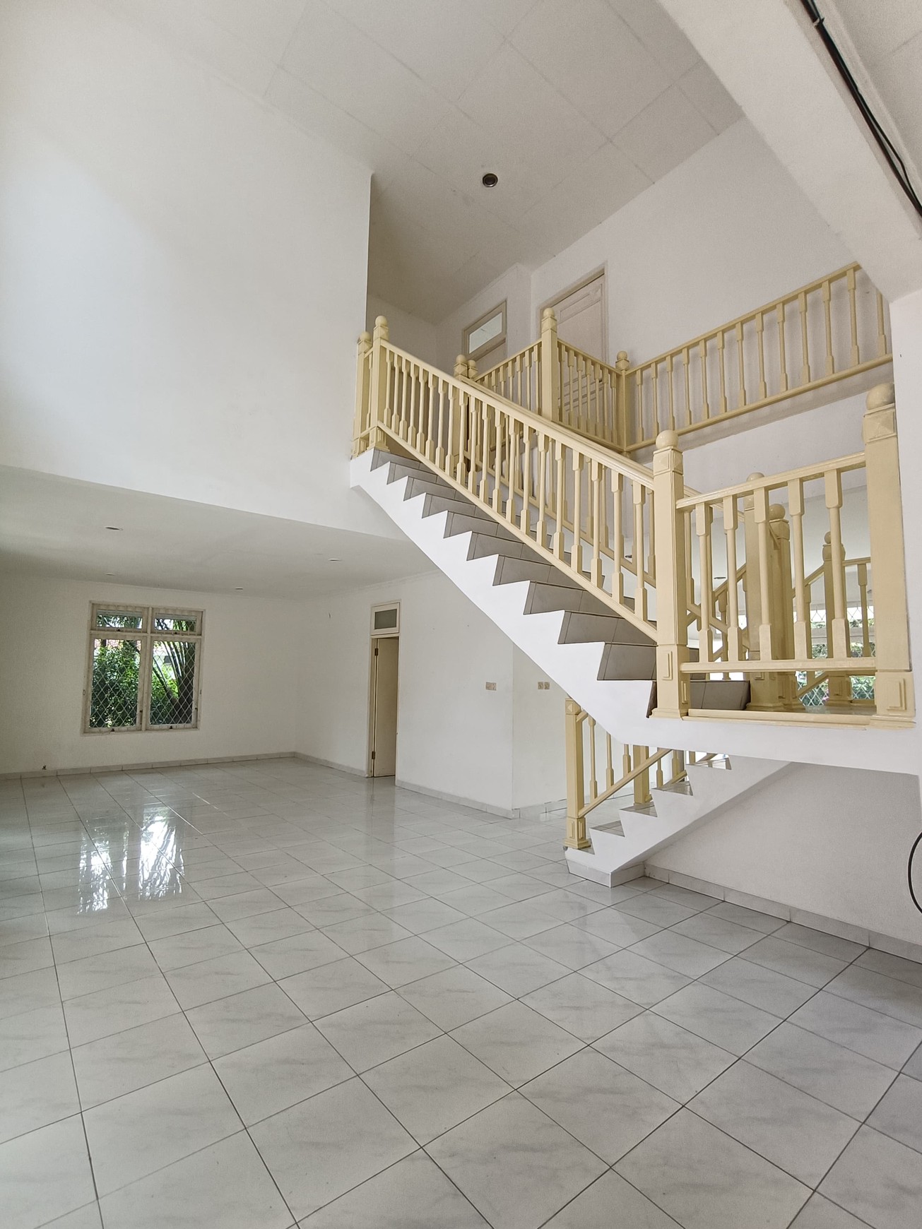 Rumah bagus siap huni di puri bintaro