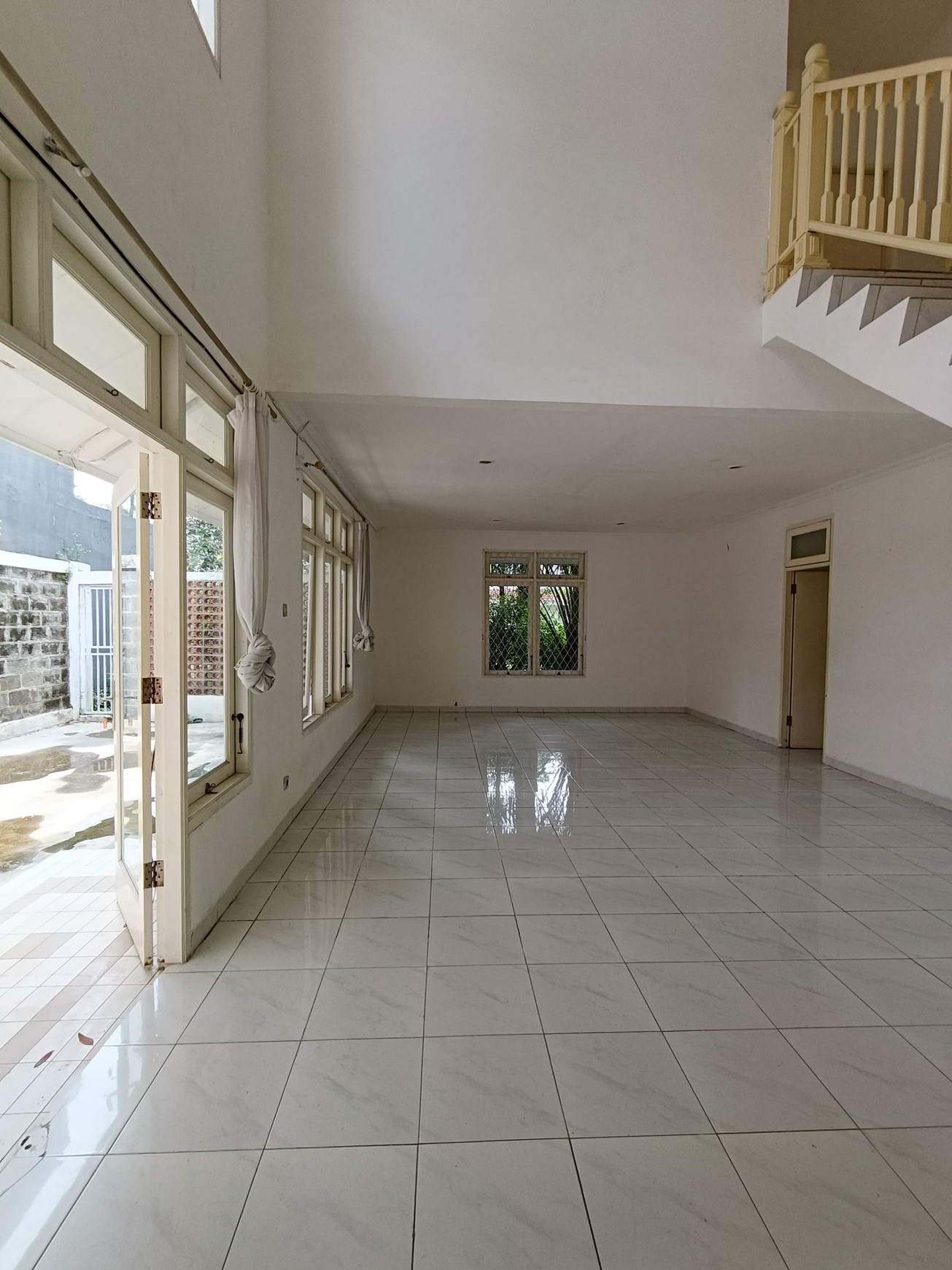 Rumah bagus siap huni di puri bintaro