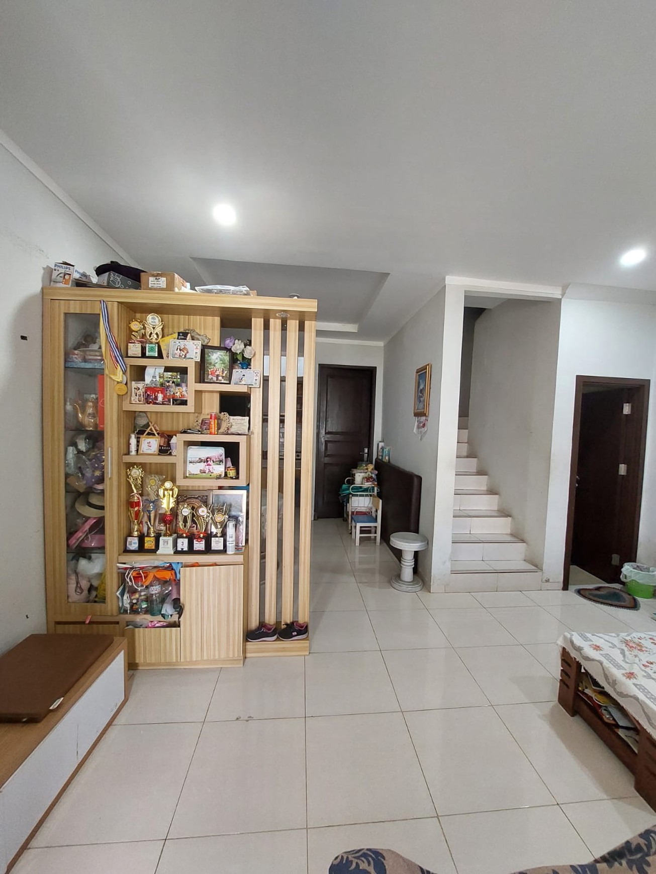 Rumah asri dan tenang di cluster Viola Graha Raya