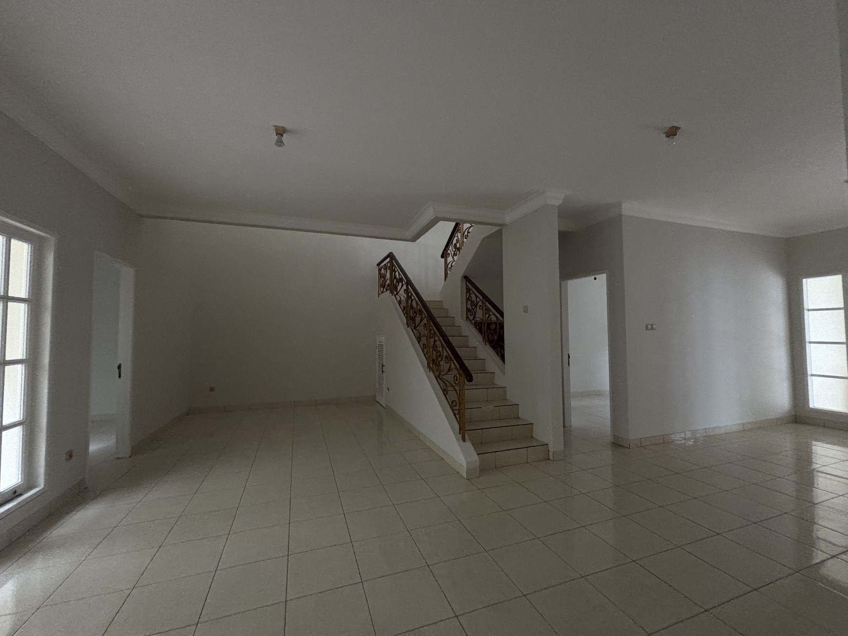 Rumah Kokoh 2 Lantai,  di Kota Wisata Cibubur 