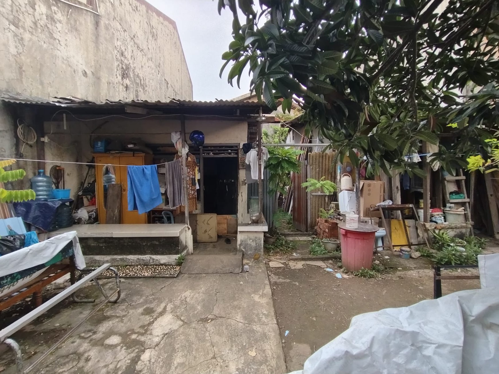 KAVLING PINGGIR JALAN DUREN SAWIT 200 SQM
