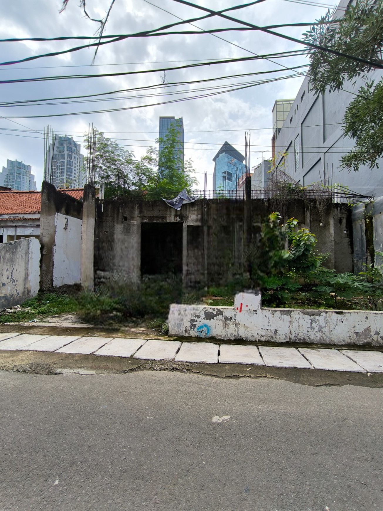 Tanah di Setiabudi Timur - Jakarta Selatan Sangat Cocok untuk Usaha Kost2an dan Hunian