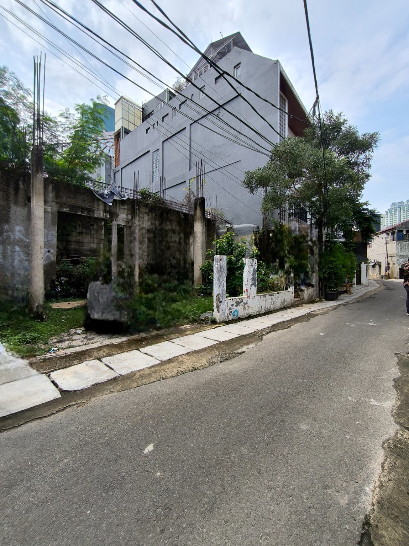 Tanah di Setiabudi Timur - Jakarta Selatan Sangat Cocok untuk Usaha Kost2an dan Hunian
