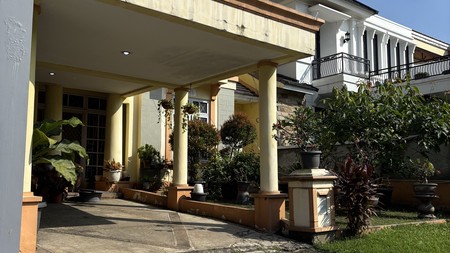 Rumah Kokoh 2 Lt  Siap Huni  di Kota Wisata Cibubur 