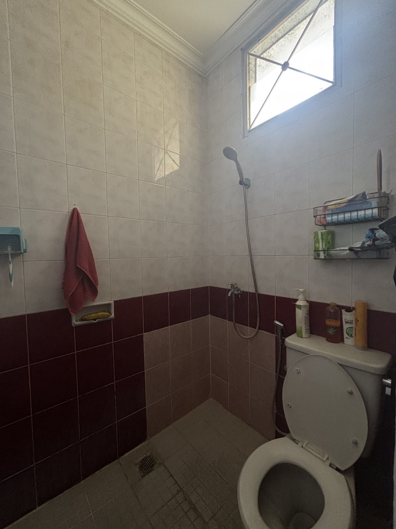 Termurah Rumah Kokoh 2 Lt  Siap Huni  di Kota Wisata Cibubur 