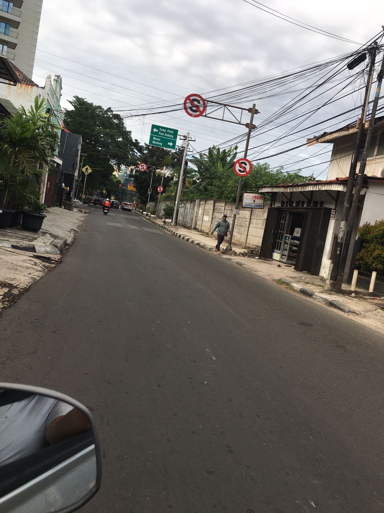 Di Jual Rumah Di Senen Depan Jalan Raya Utama