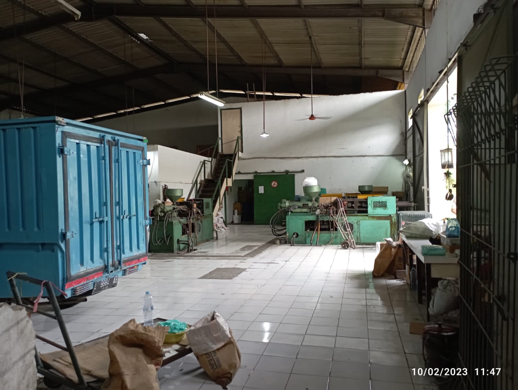 Pabrik Kemasan Kosmetik Aktif dan Strategis di Kawasan Industri Rungkut Surabaya