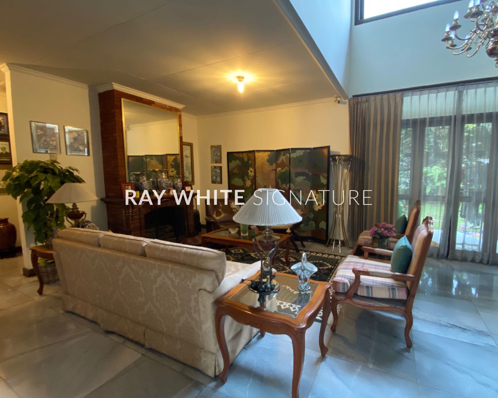 Dijual Rumah Strategis & untuk Usaha, Jl. Maribaya, Bandung