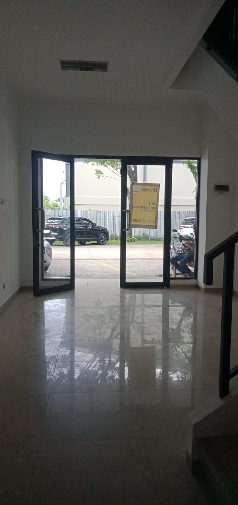 Ruko Siap Pakai dan Lokasi Strategis Pinggir Jalan Raya @Bintaro Sektor 9