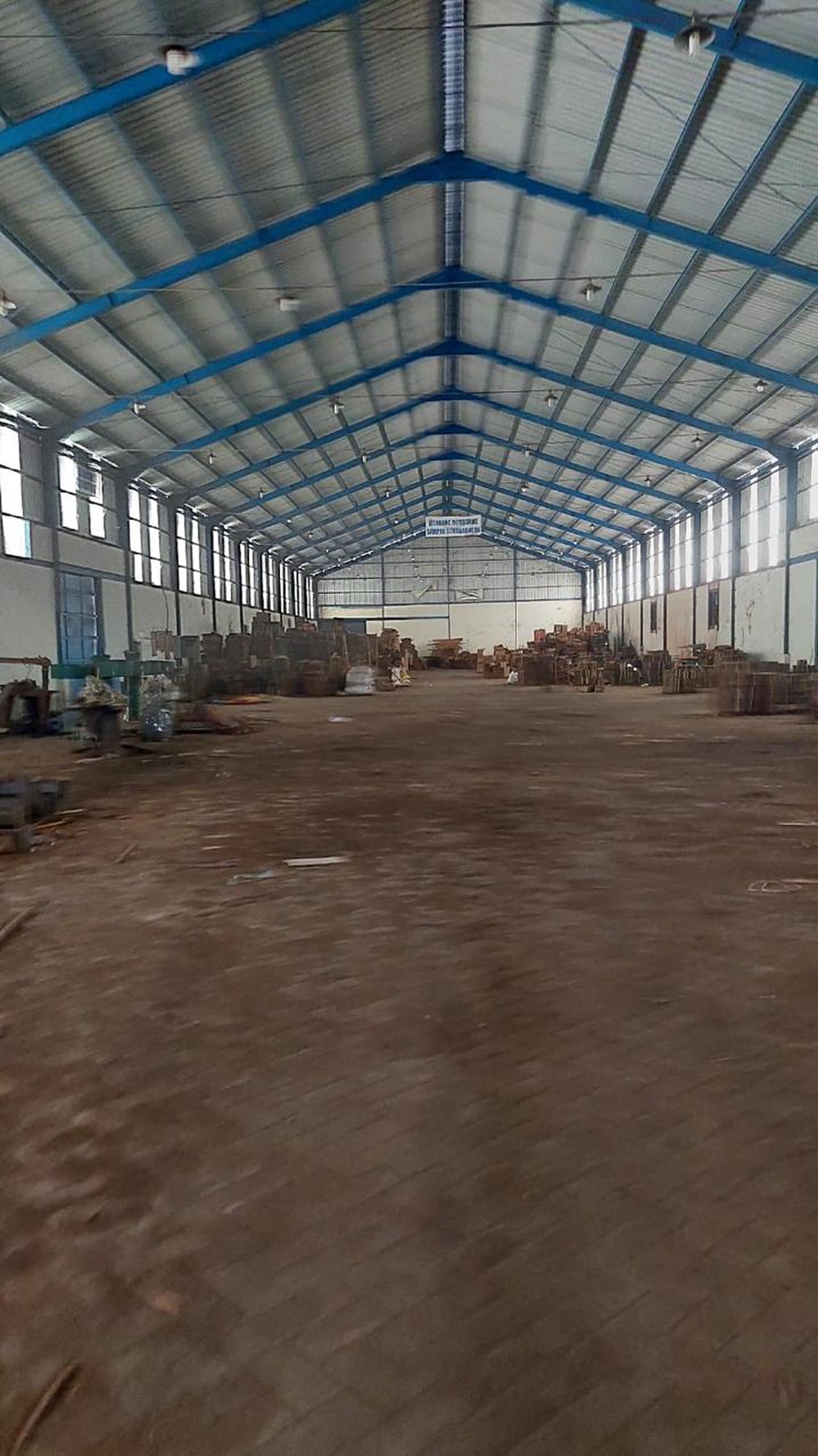 Gudang Murah dan Luas dengan Lokasi Strategis di Menganti, Gresik