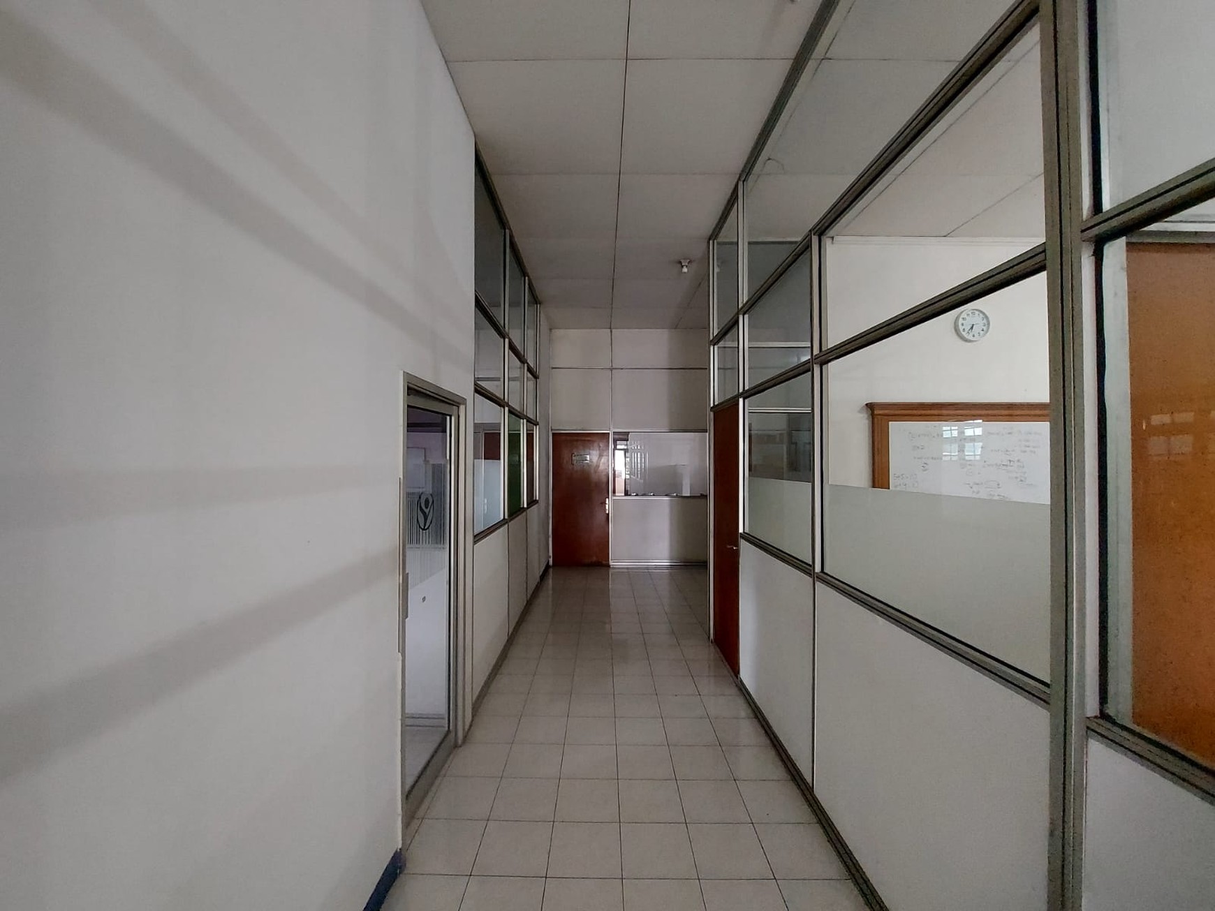Office Space Ring Road Maguwo Harjo, Yogyakarta