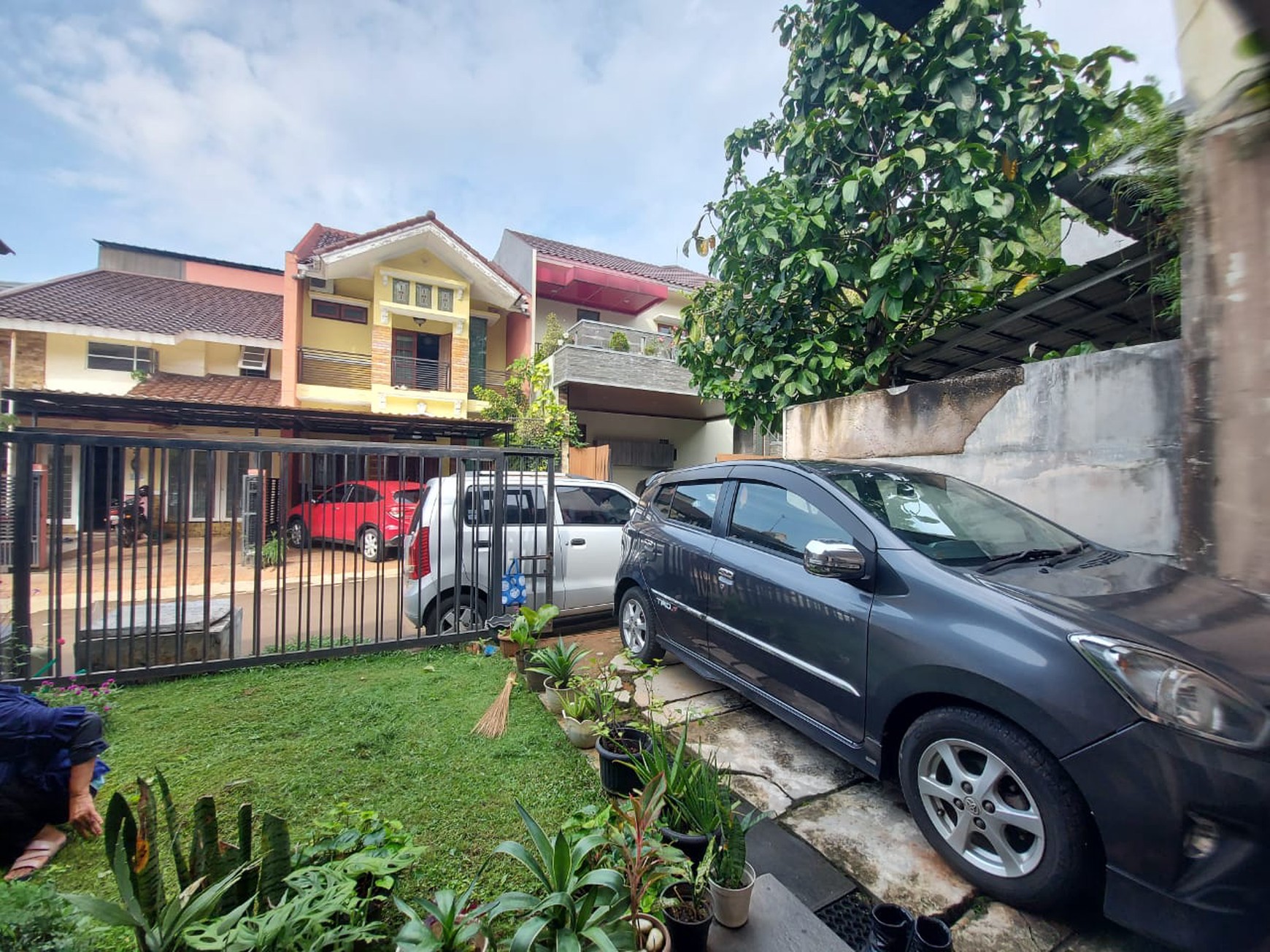 Pondok Cabe Modern Hill harga cantik