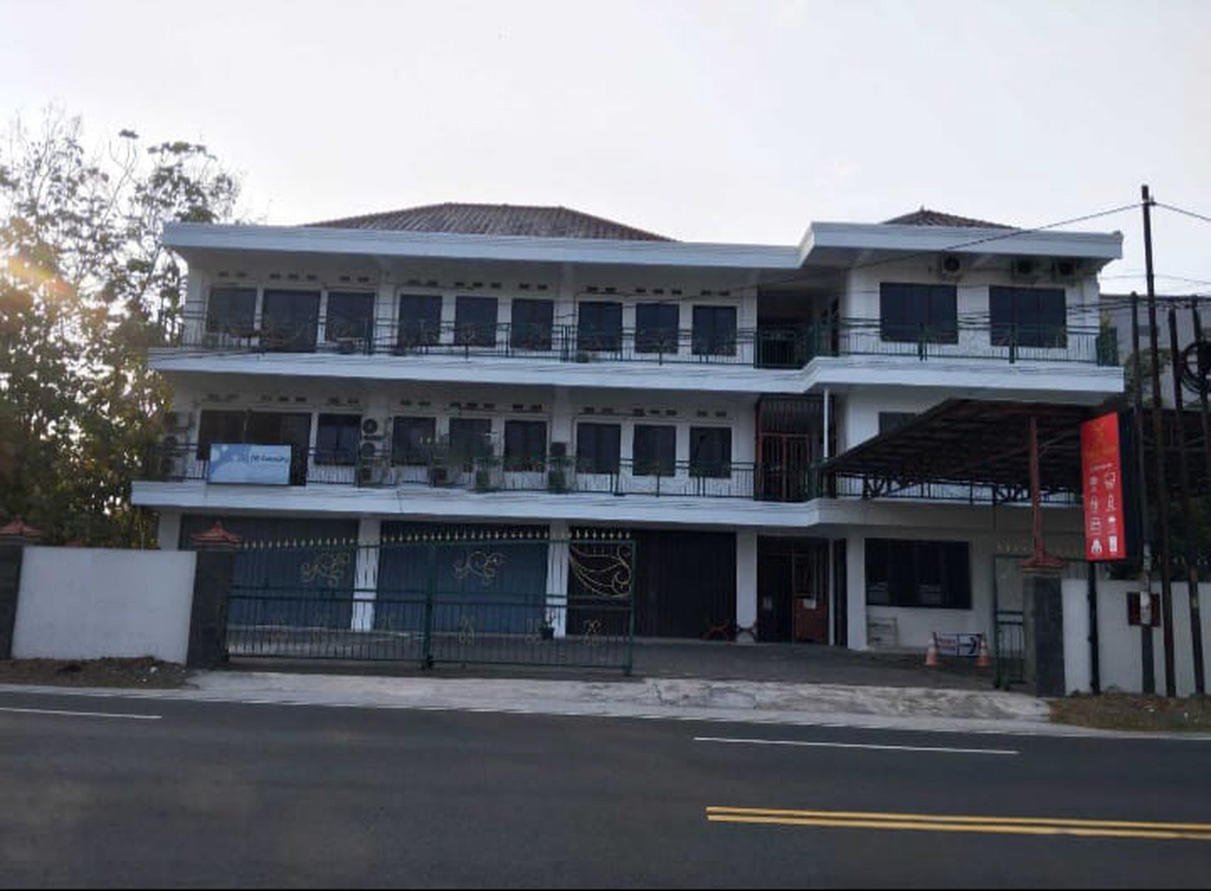 Dijual Hotel Lokasi Strategis Kawasan Wisata dan Investasi yang Menguntungkan @Yogyakarta