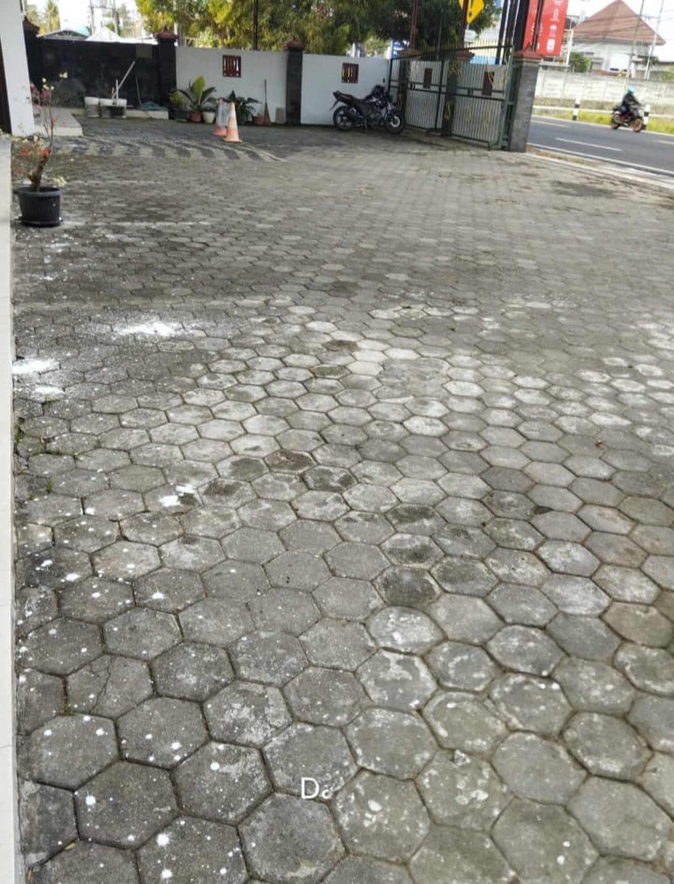 Dijual Hotel Lokasi Strategis Kawasan Wisata dan Investasi yang Menguntungkan @Yogyakarta