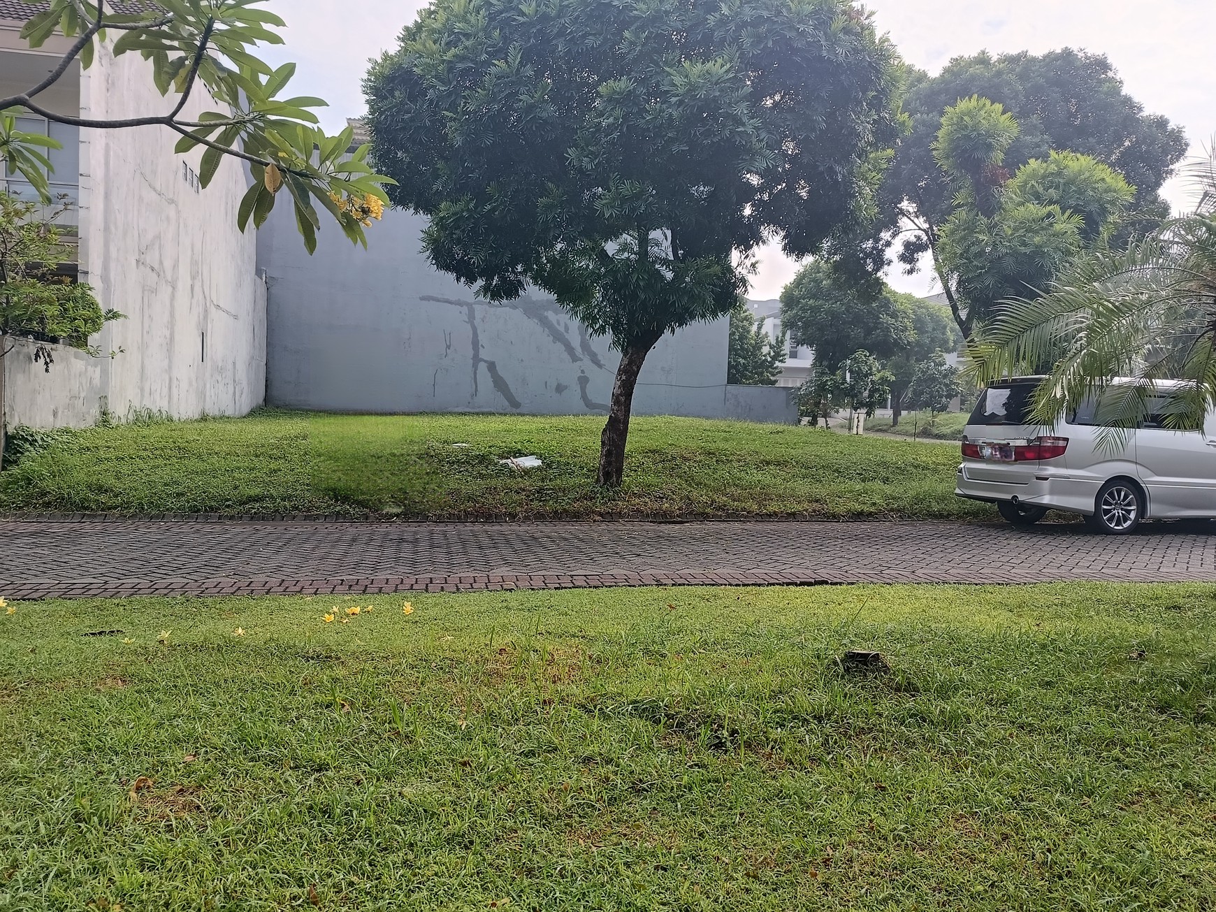 Dijual Kavling Super Langka, Hook Depan Taman Villa Taman Telaga Citraland Surabaya Barat