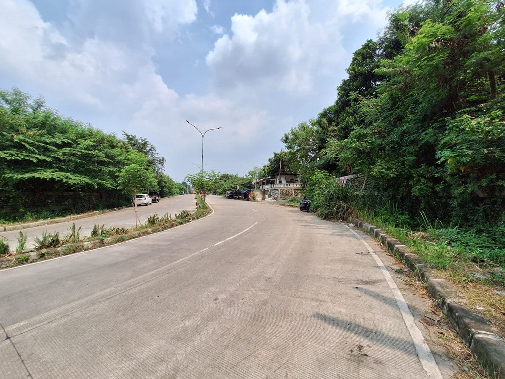 Andara tanah luas 688 dekat margasatwa pinggir tol depok antasari