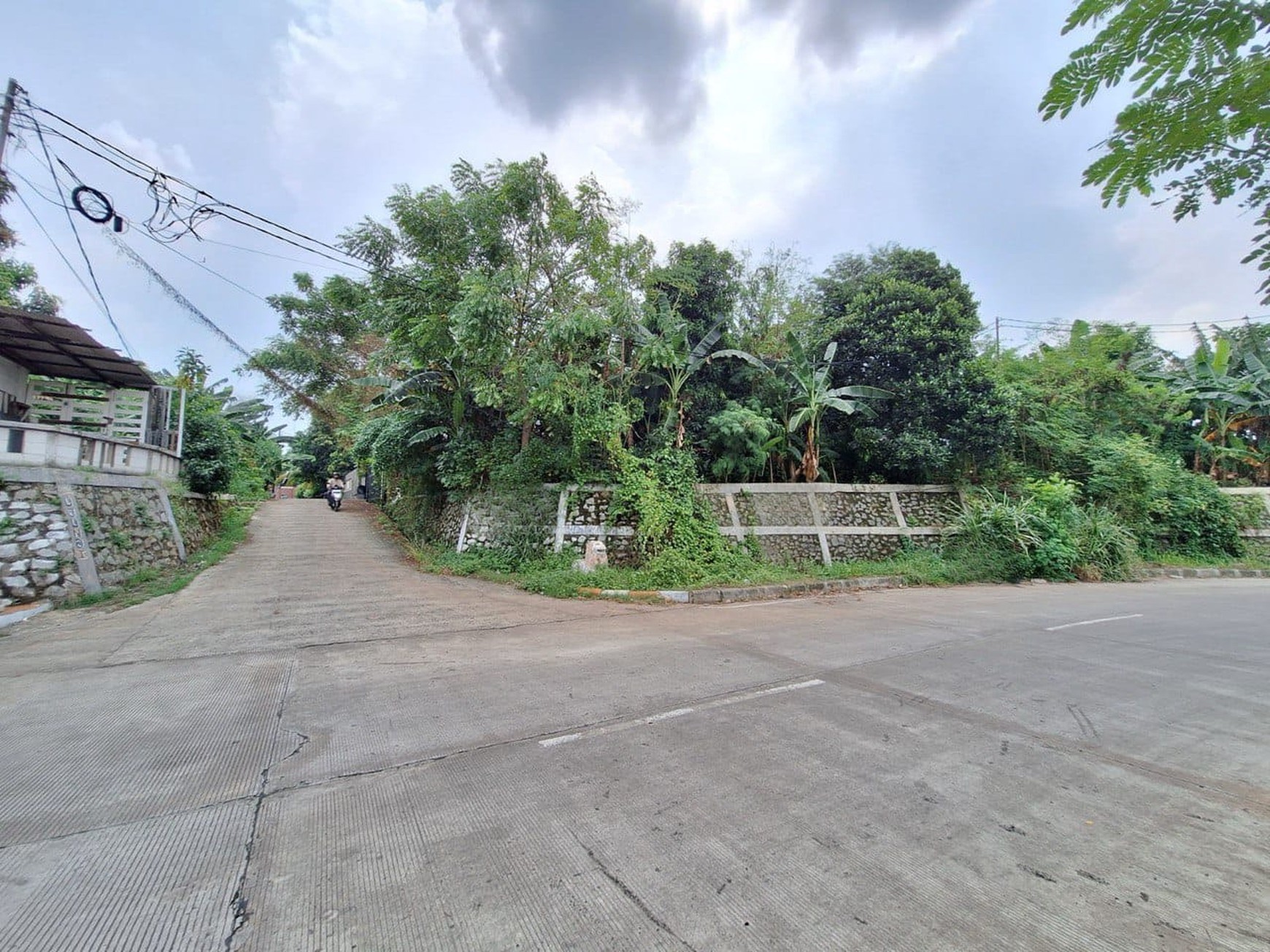 Andara tanah luas 688 dekat margasatwa pinggir tol depok antasari