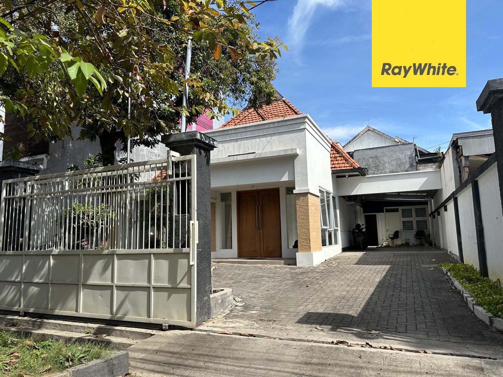 Disewakan Rumah Dijalan Bawean Surabaya Pusat