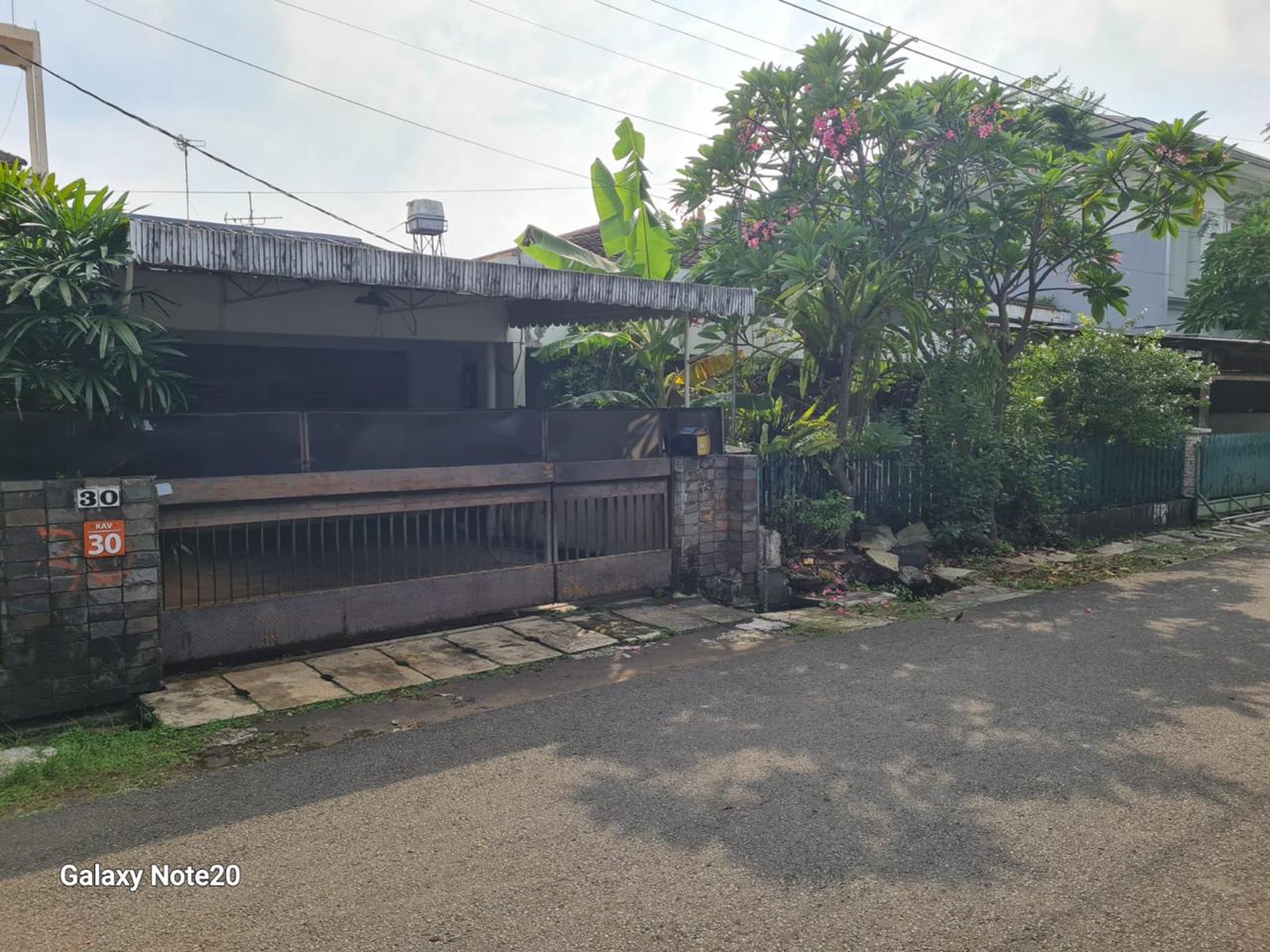 DIJUAL RUMAH HITUNG TANAH JALAN TEBET DALAM JAKARTA SELATAN