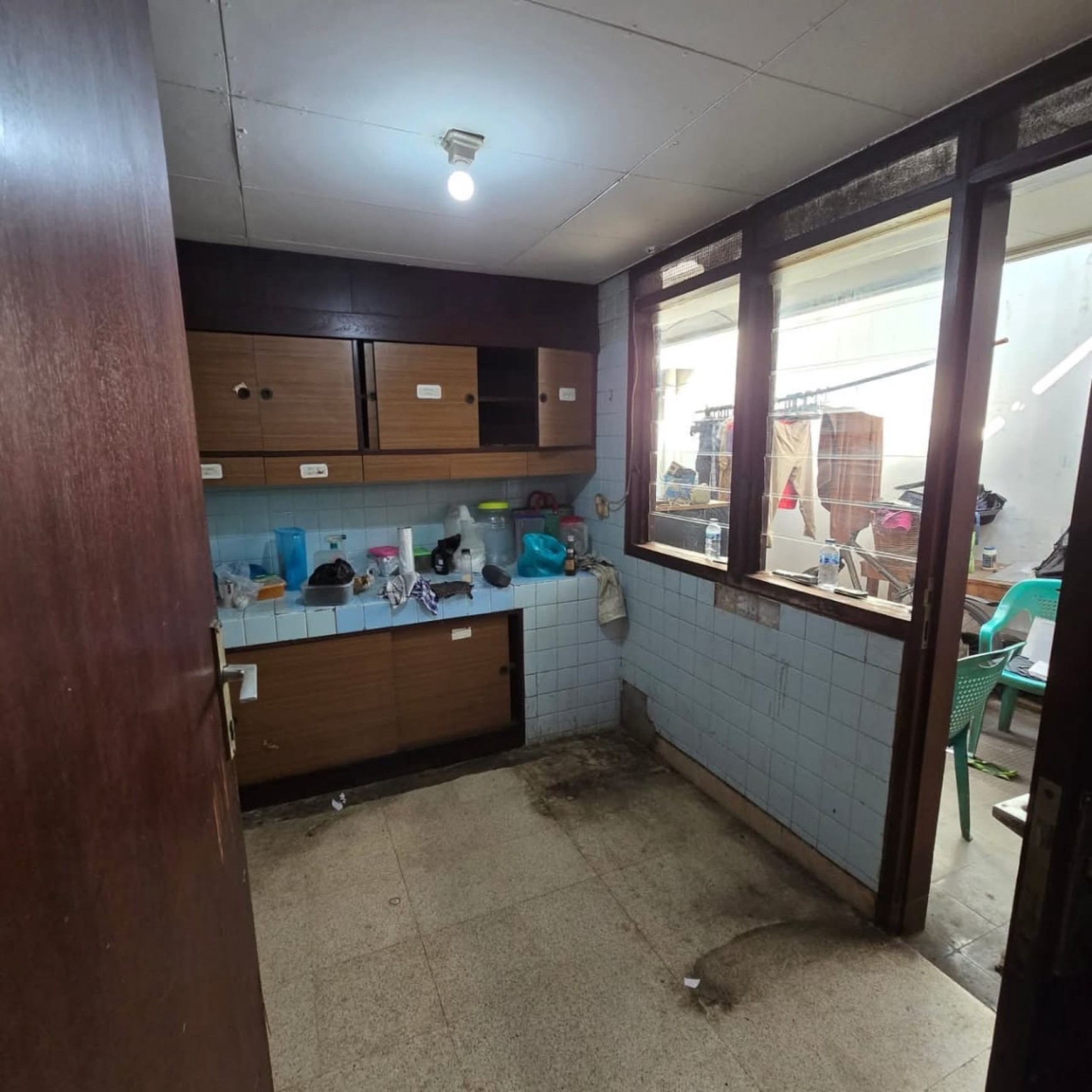 DIJUAL RUMAH HITUNG TANAH JALAN TEBET DALAM JAKARTA SELATAN