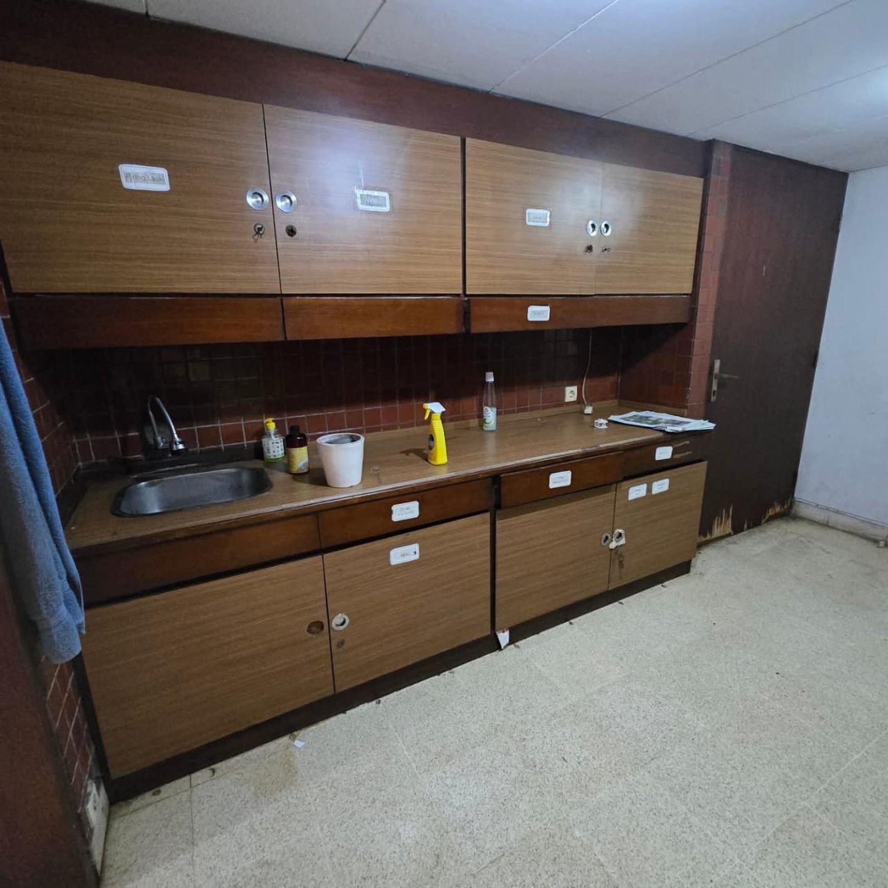DIJUAL RUMAH HITUNG TANAH JALAN TEBET DALAM JAKARTA SELATAN
