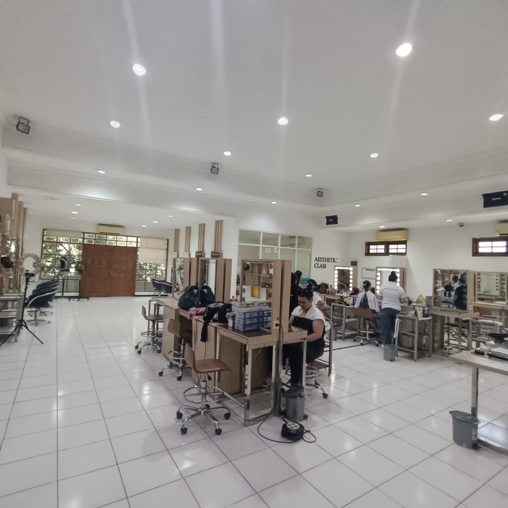 Office Space Raya Trenggilis, Surabaya