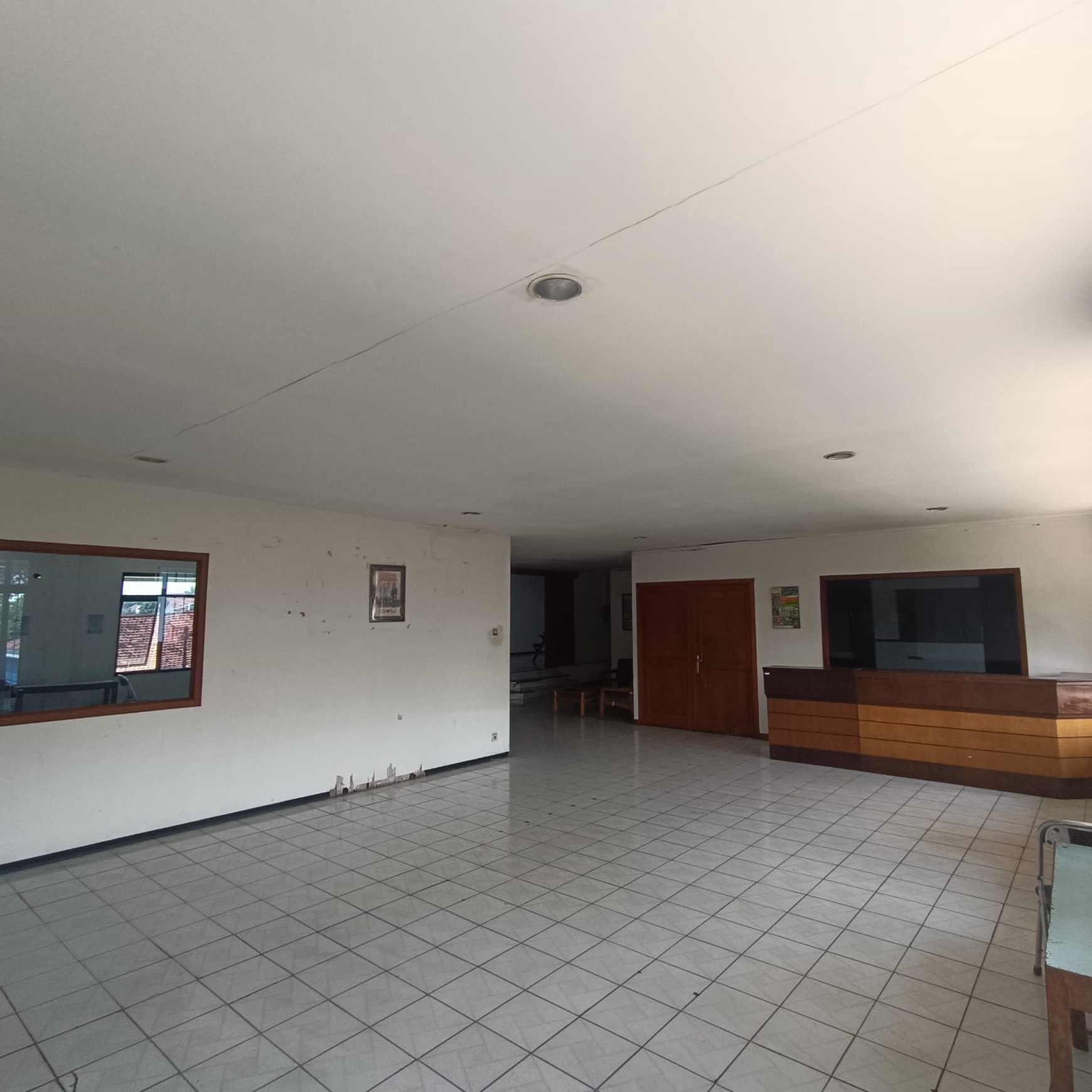 Office Space Raya Trenggilis, Surabaya