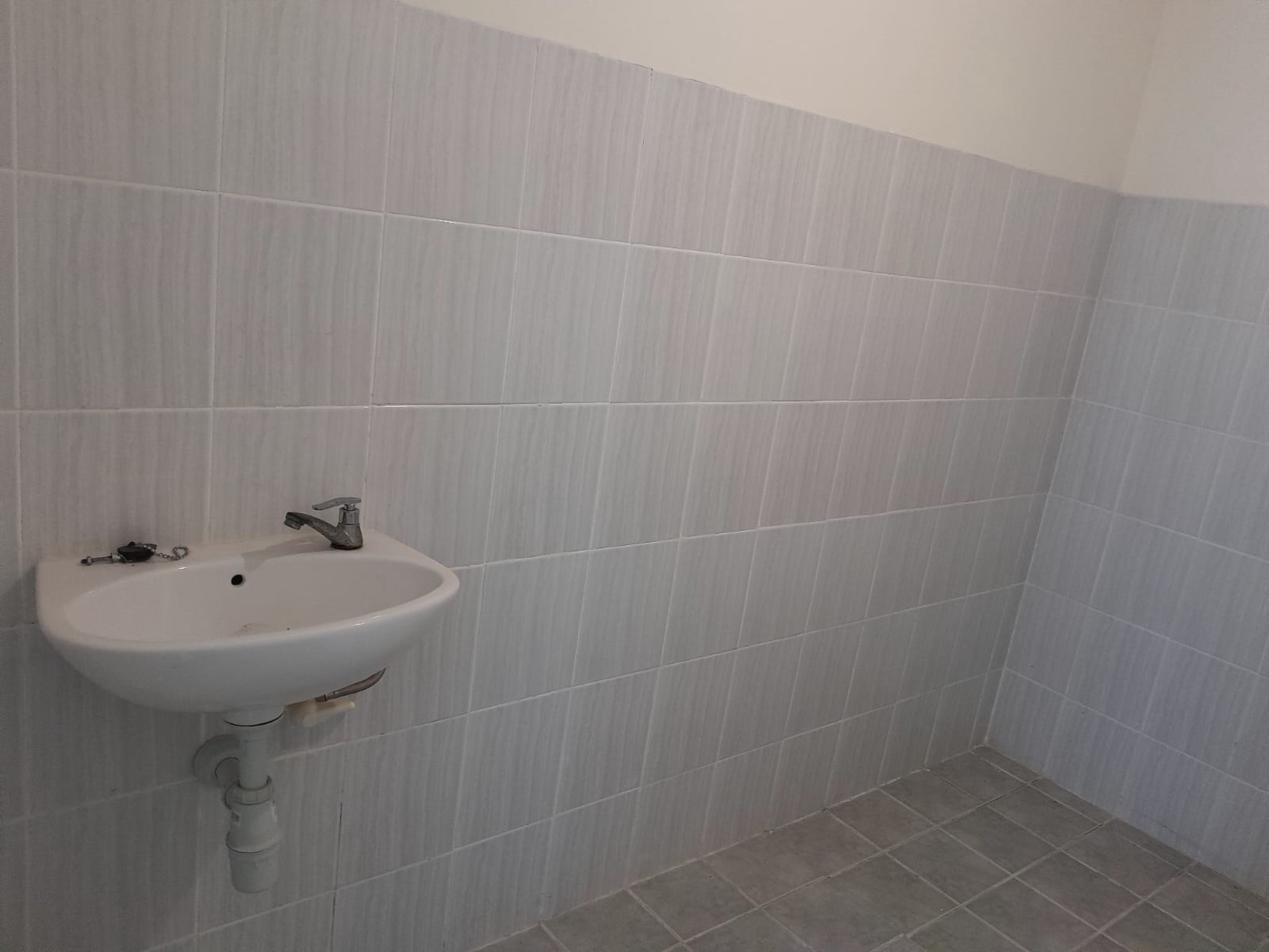 Dijual Apartement Cantik di Puncak Dharmahusada Surabaya