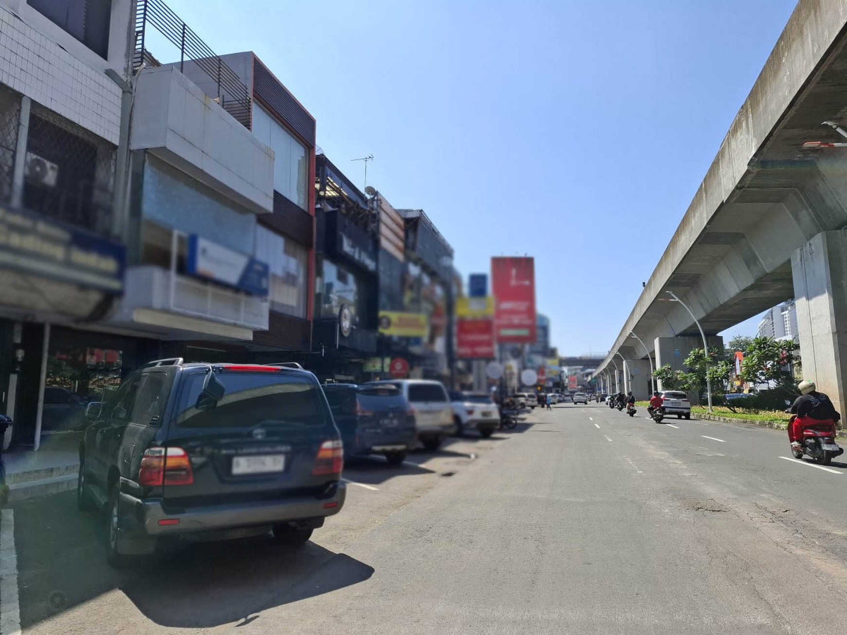 Ruko Boulevard Raya, Kelapa Gading