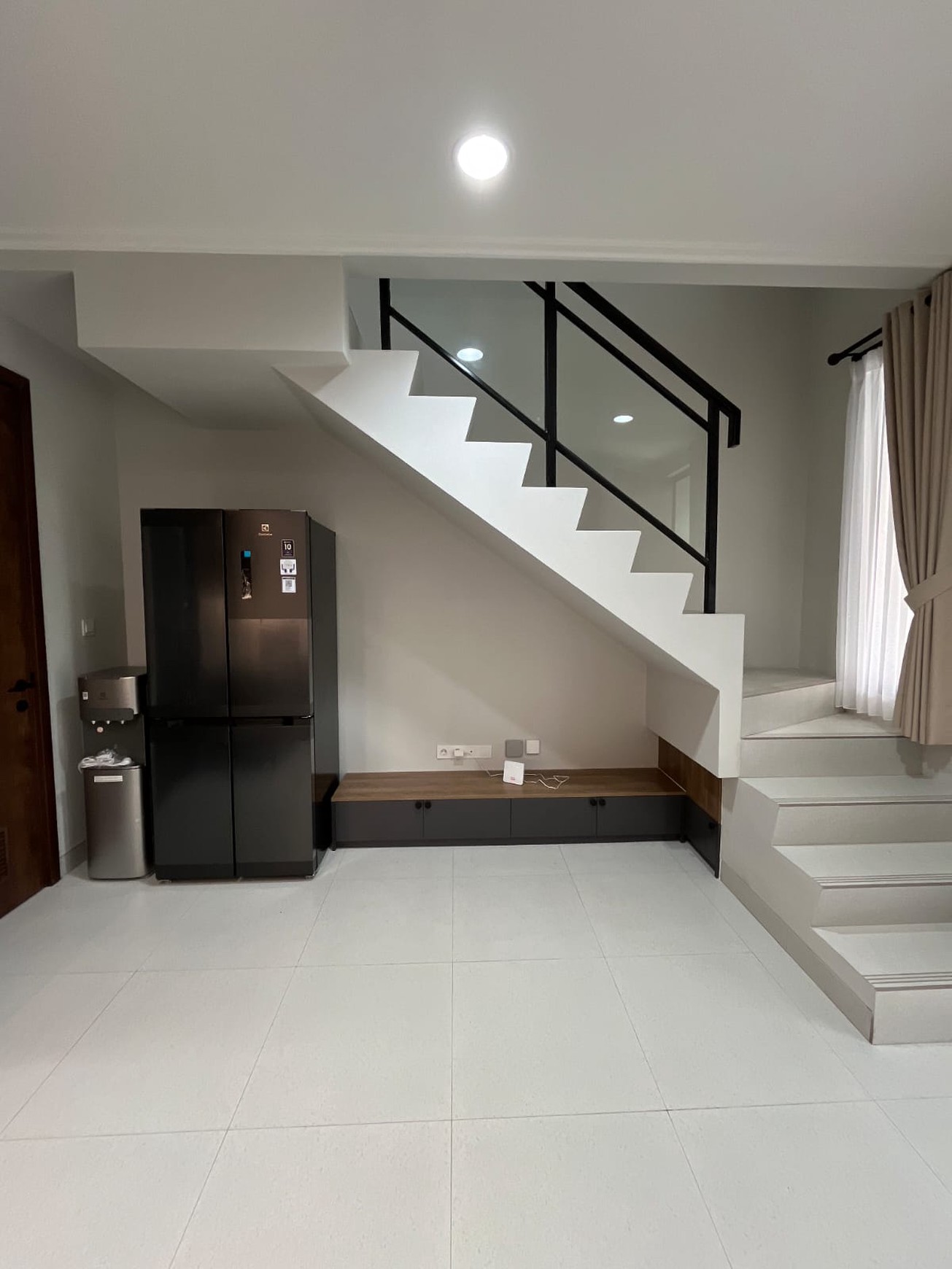 Disewakan Rumah Baru Full Furnished Siap Huni di Botany Garden Fatmawati City, Lokasi Hunian Mewah Terbaik di Fatmawati Jaksel.