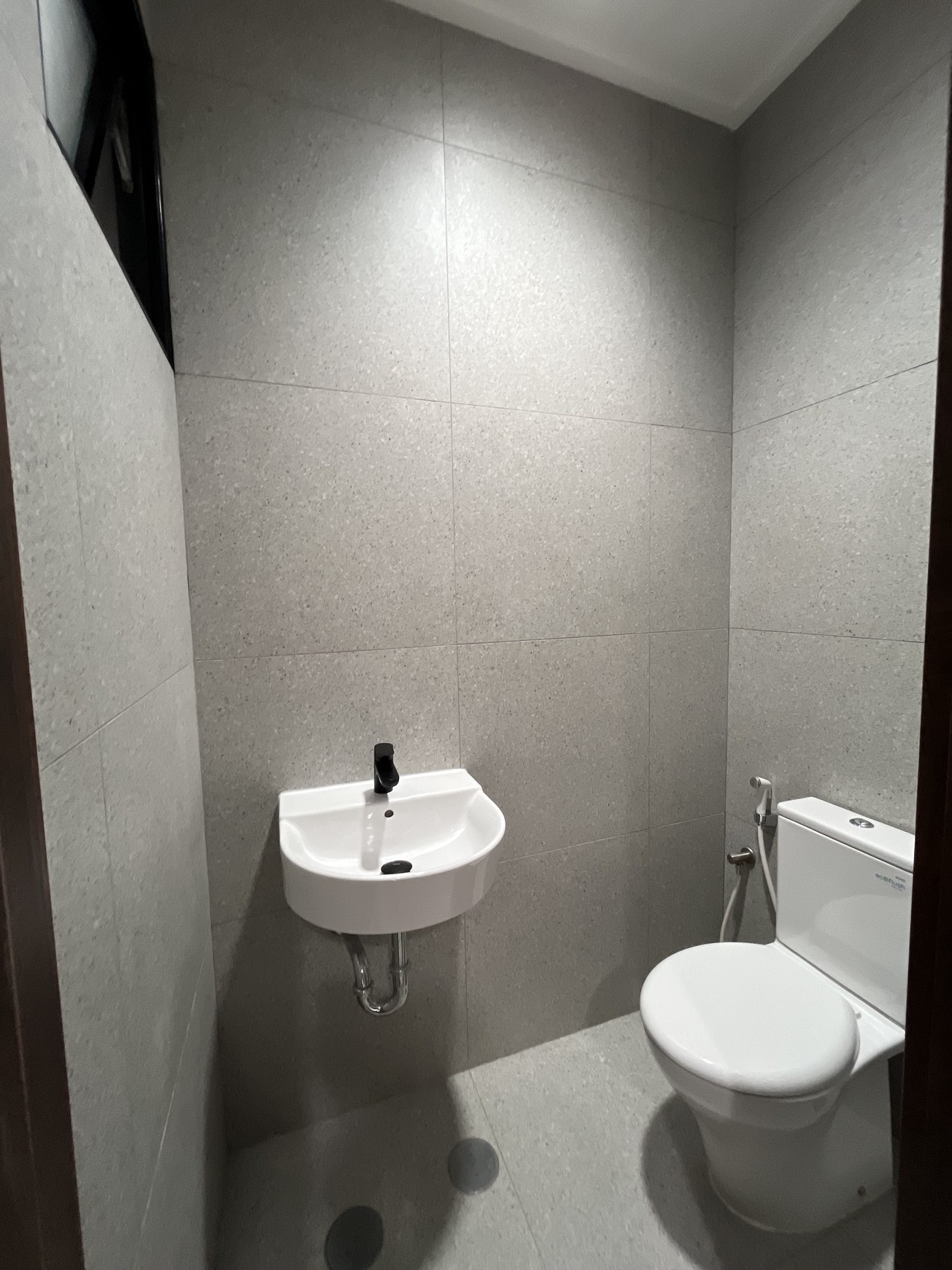 Disewakan Rumah Baru Full Furnished Siap Huni di Botany Garden Fatmawati City, Lokasi Hunian Mewah Terbaik di Fatmawati Jaksel.