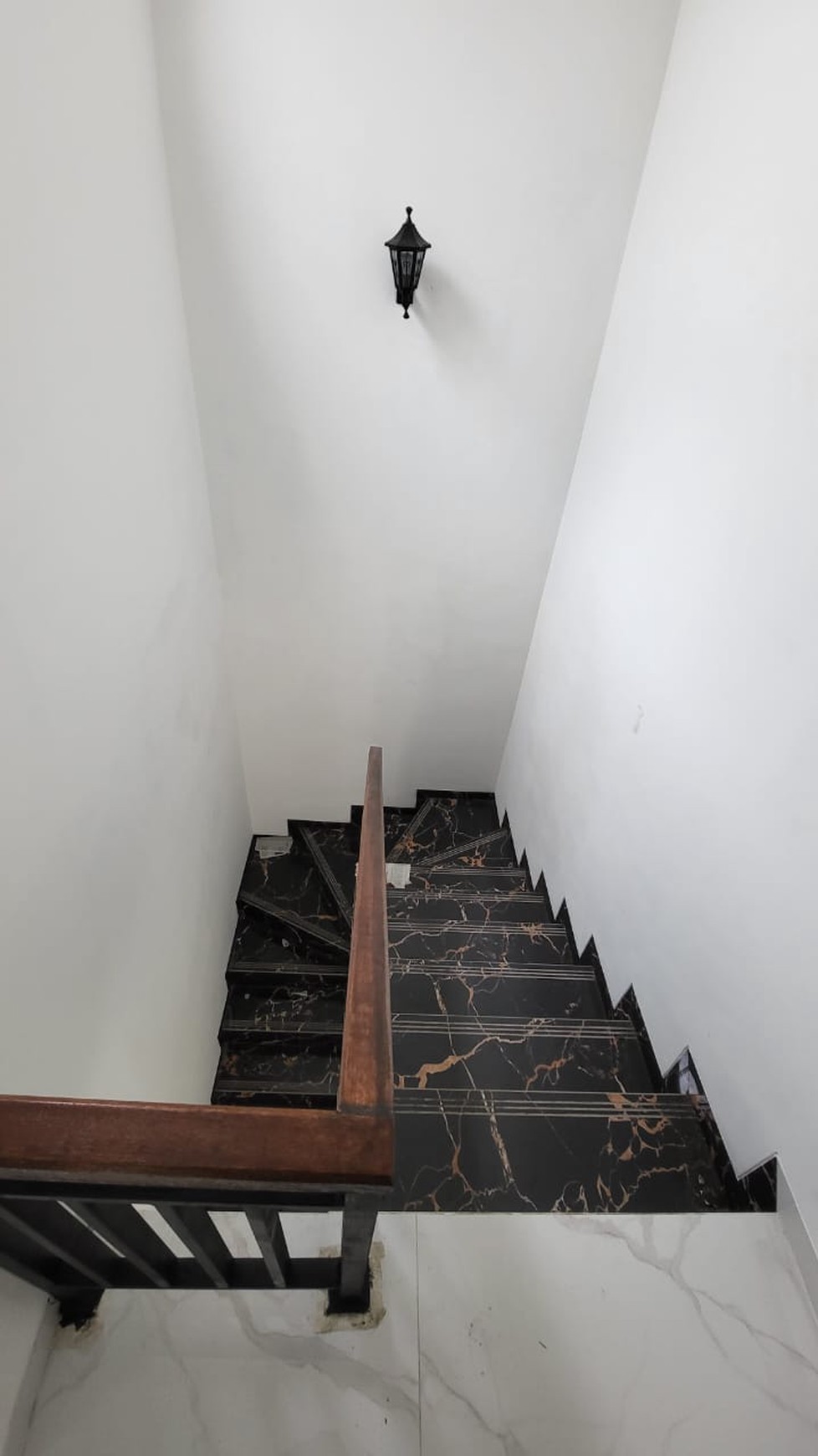 Brand New!! Rumah Siap Huni Nyaman dan Asri di @Sektor 9, Bintaro