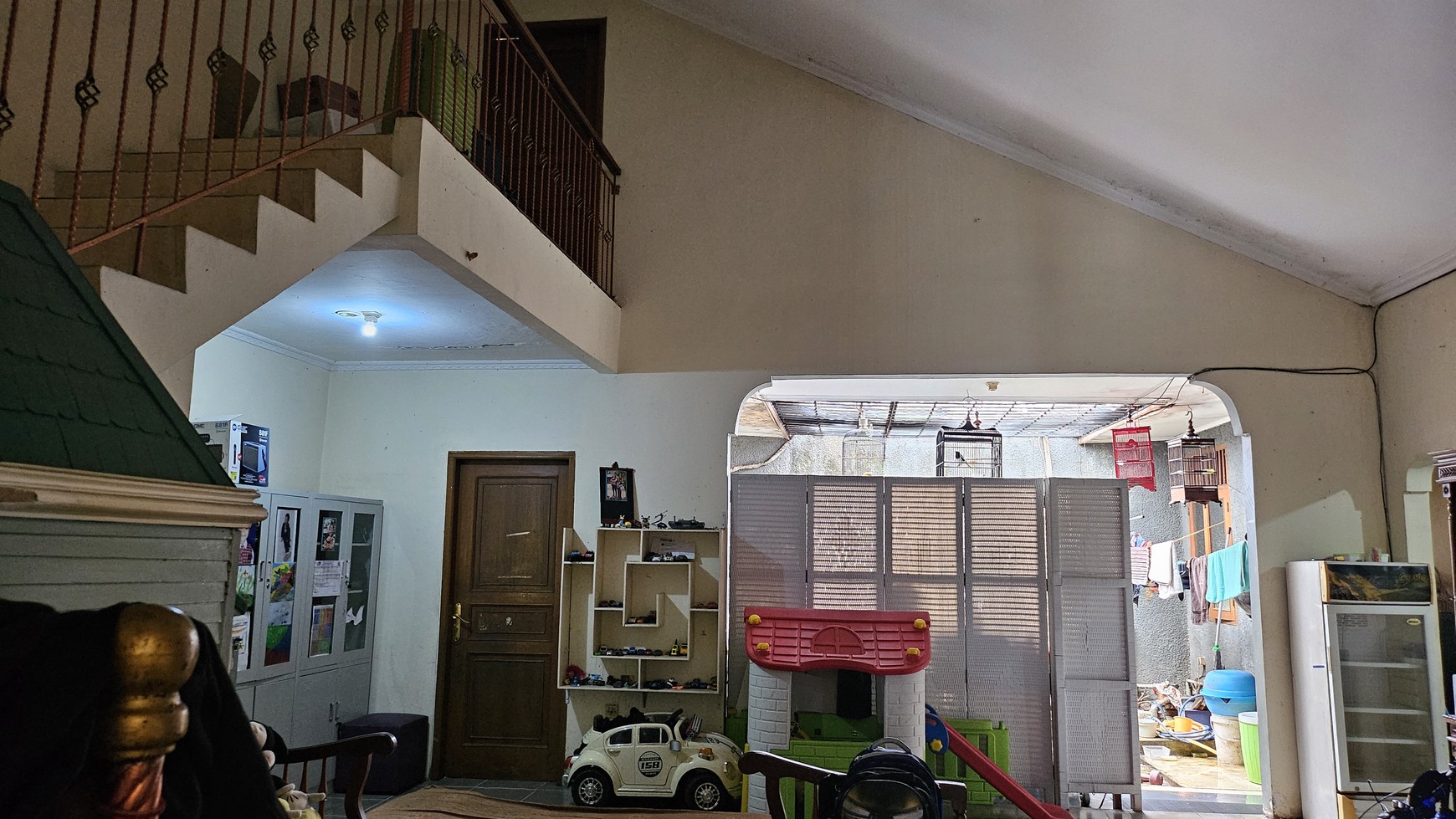 Rumah 2 Lantai Kemanggisan